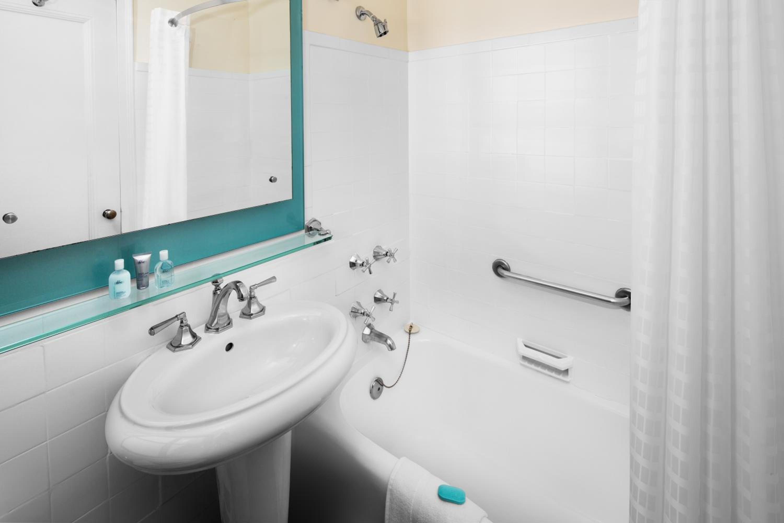 The New Yorker Hotel 9