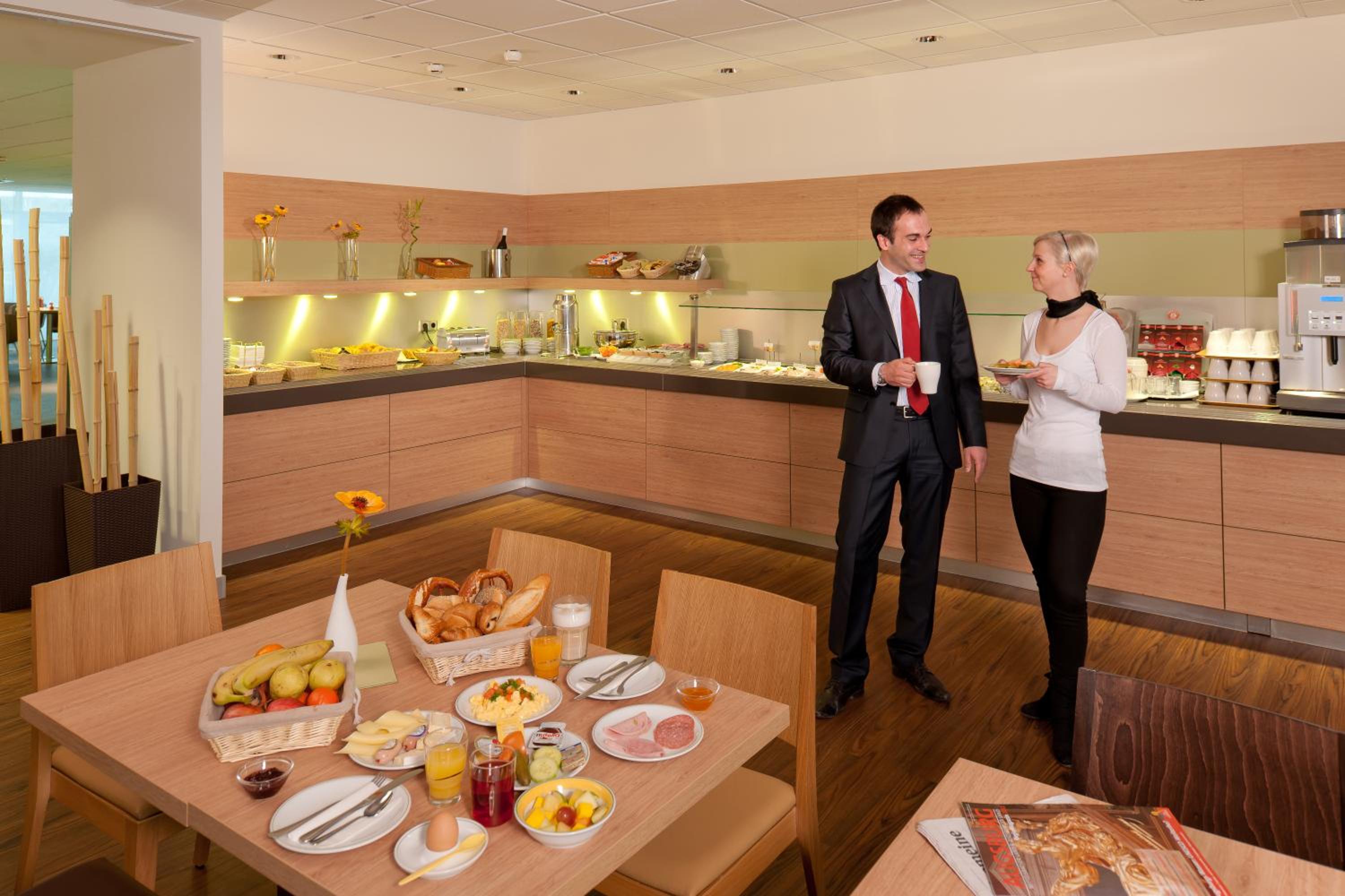 Augsburg Vacations - ibis Augsburg Hauptbahnhof - Property Image 48