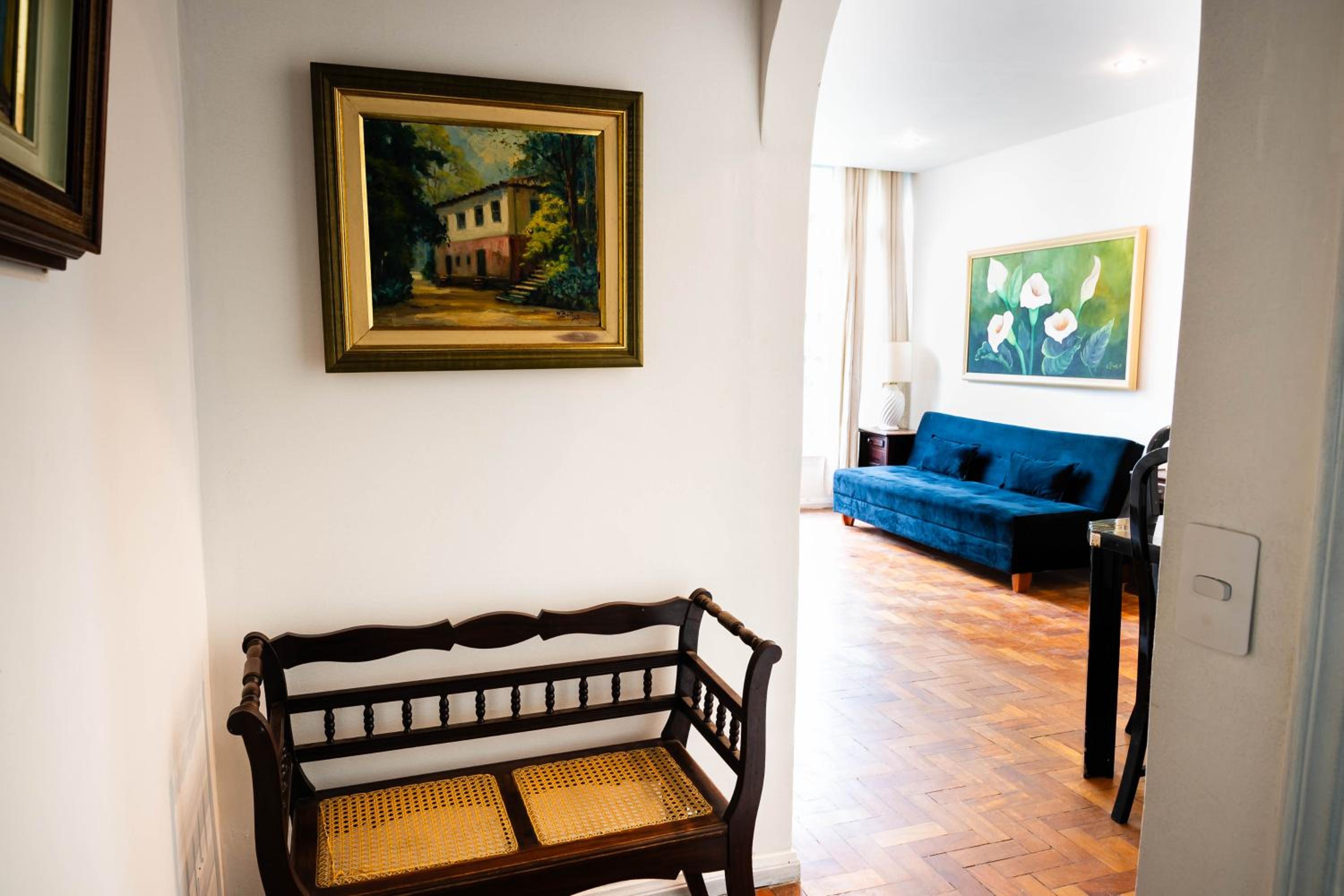 Copacabana Classic - Top Location - Budget flat