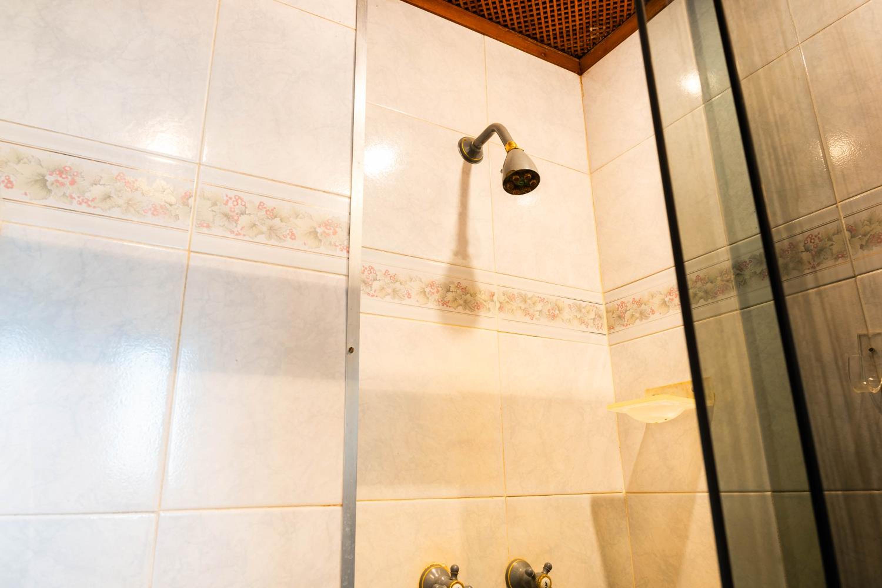 Copacabana Classic - Top Location - Budget flat