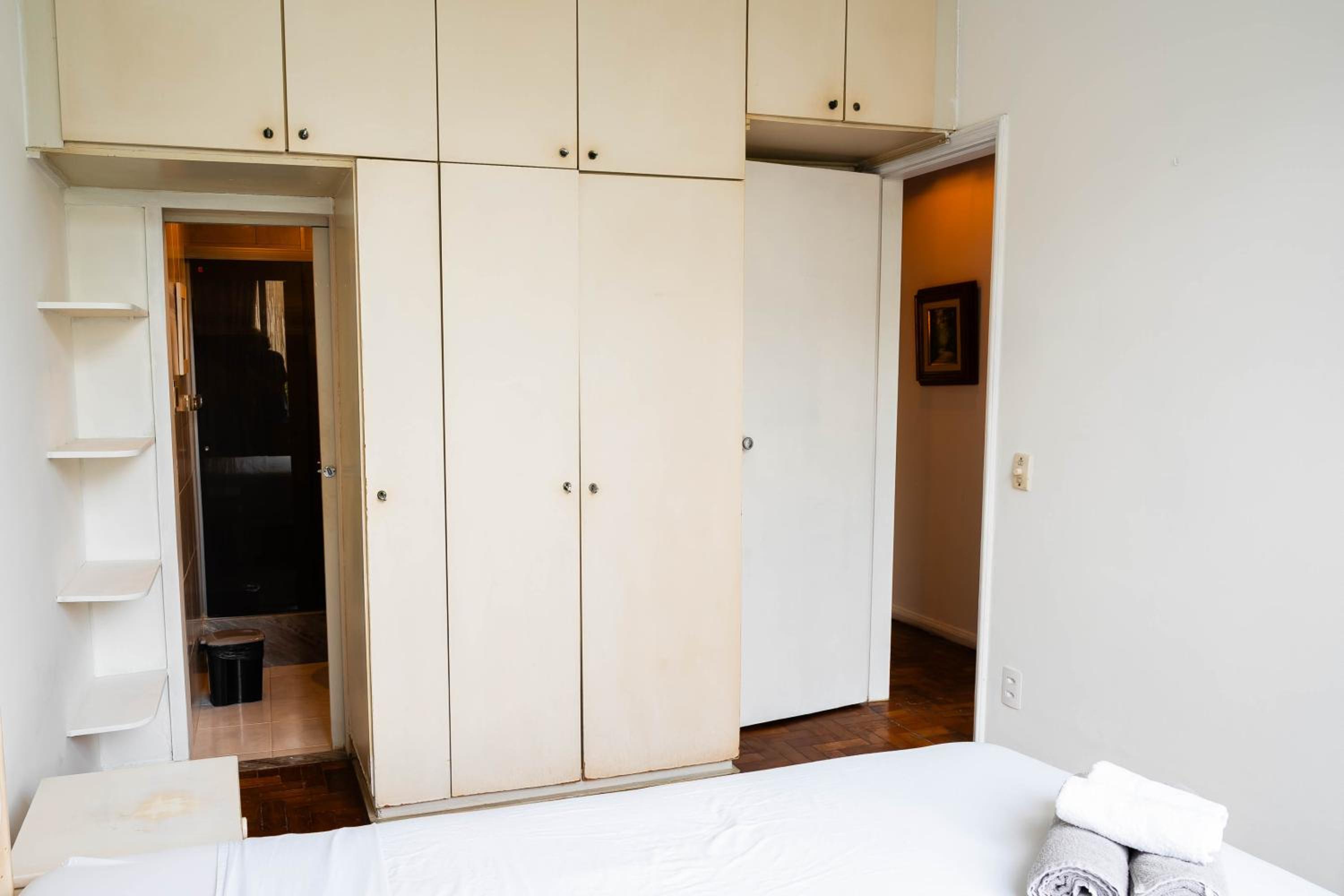 Copacabana Classic - Top Location - Budget flat