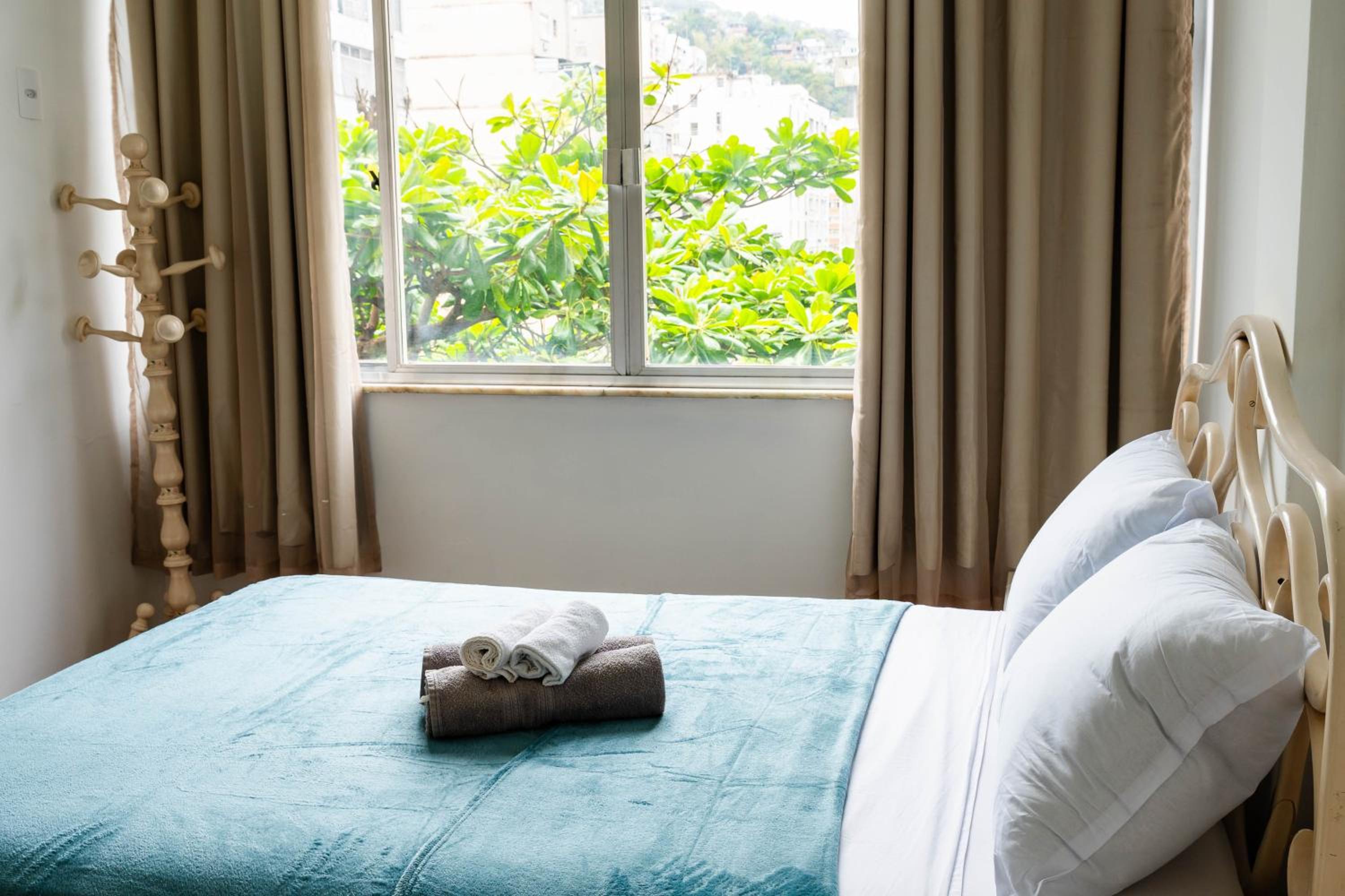 Copacabana Classic - Top Location - Budget flat