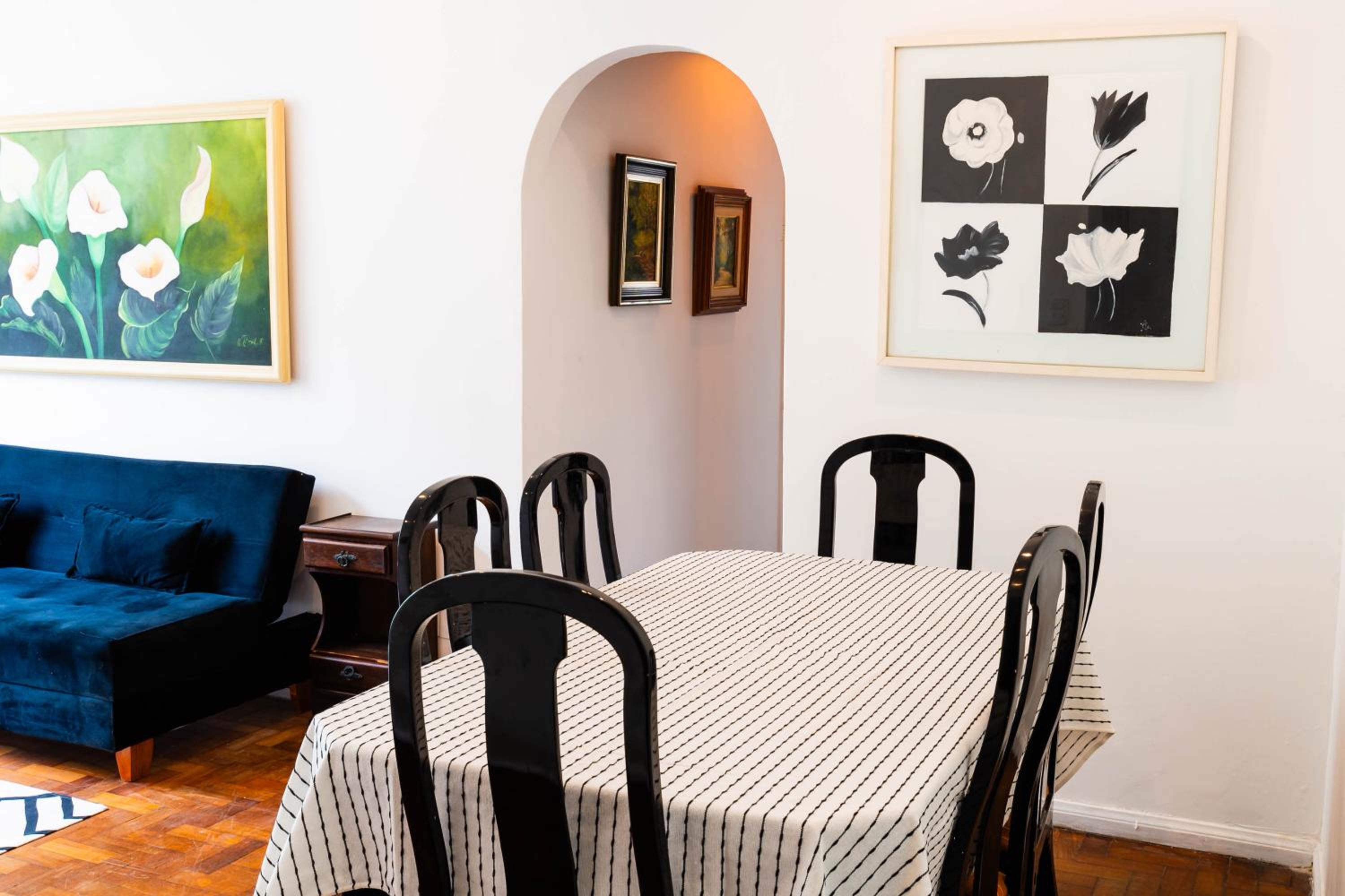 Copacabana Classic - Top Location - Budget flat