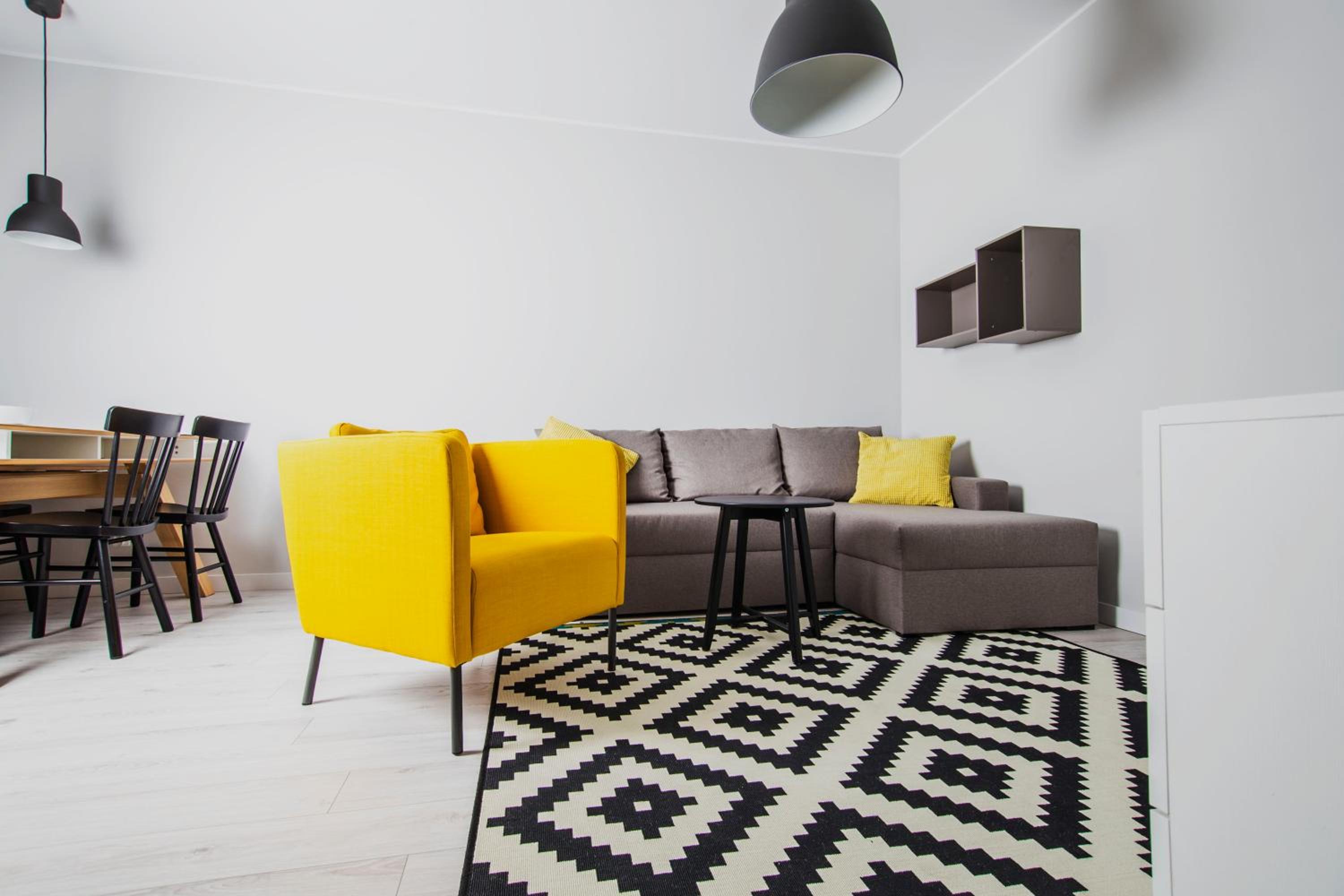 Holidays Home Apartamenty Chmielna view 4