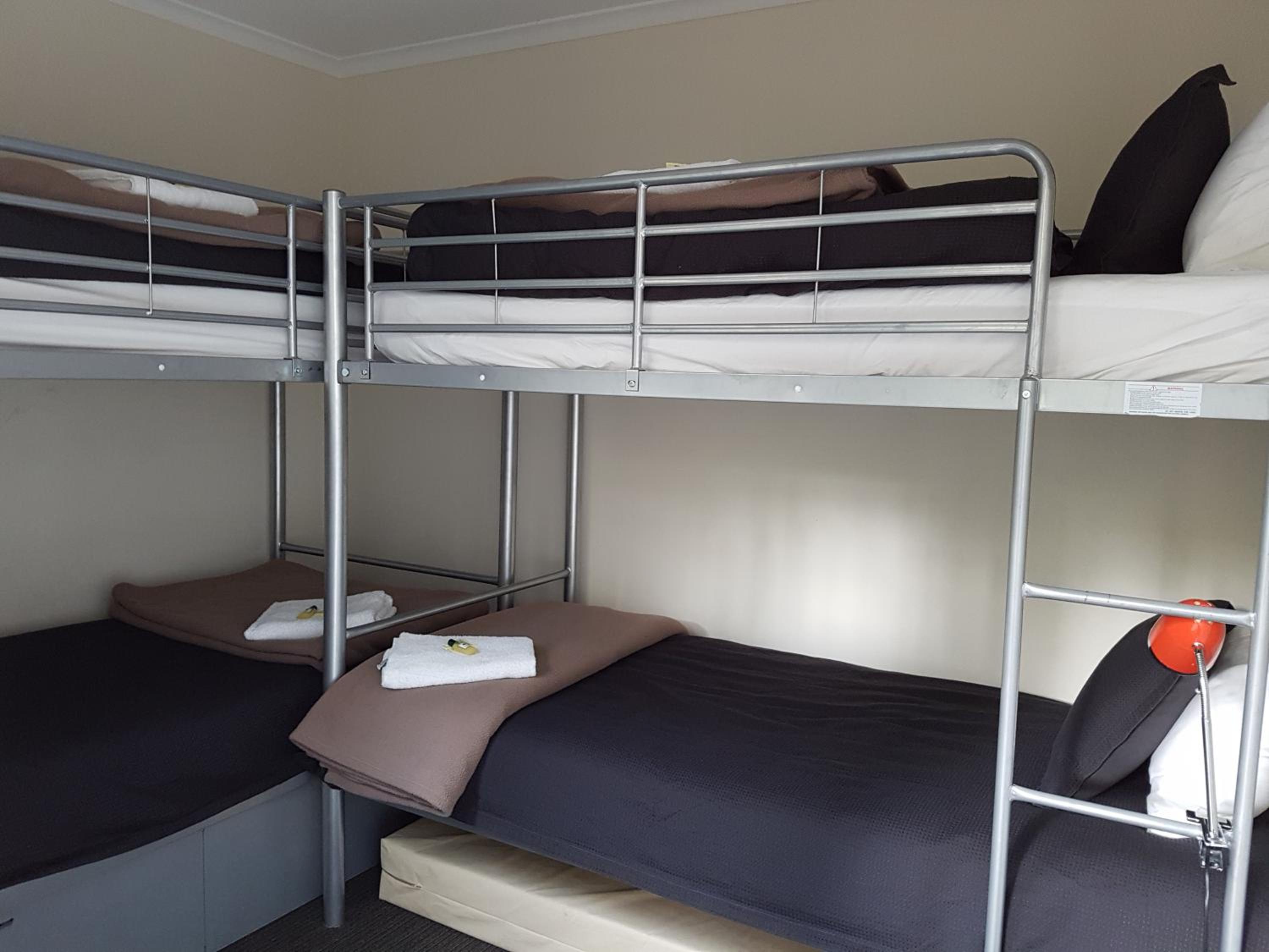 Tahune AirWalk Cabin and Lodge