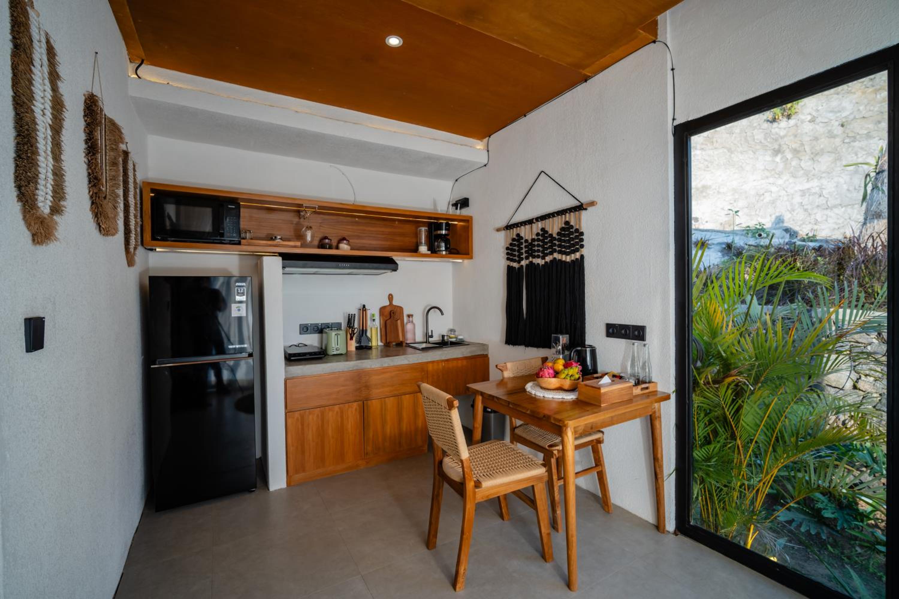 Stone Ridge Kintamani