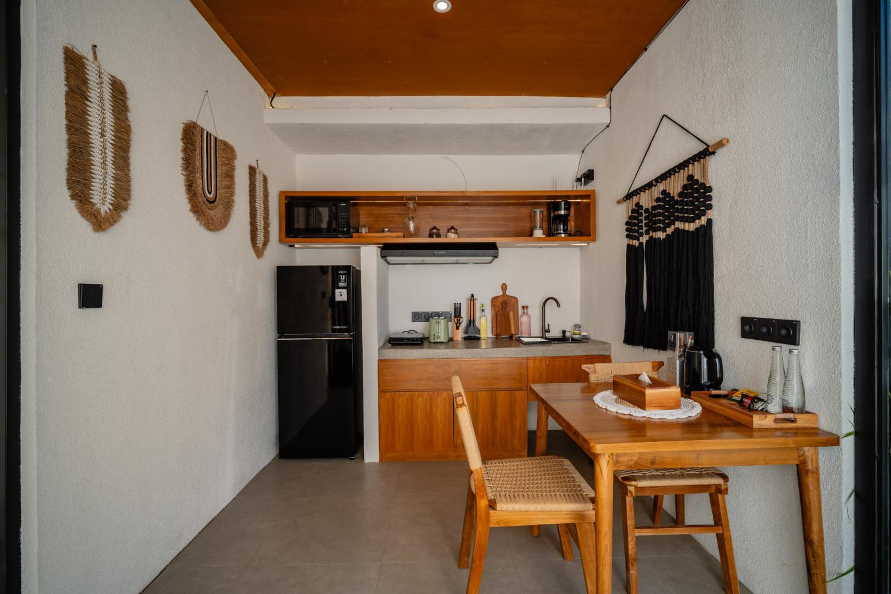 Stone Ridge Kintamani