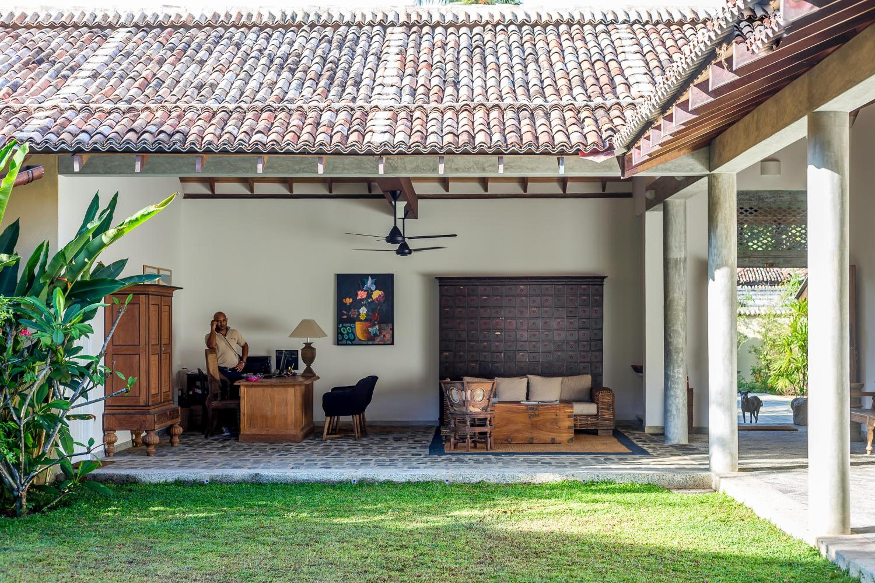 Villa Saffron Hikkaduwa