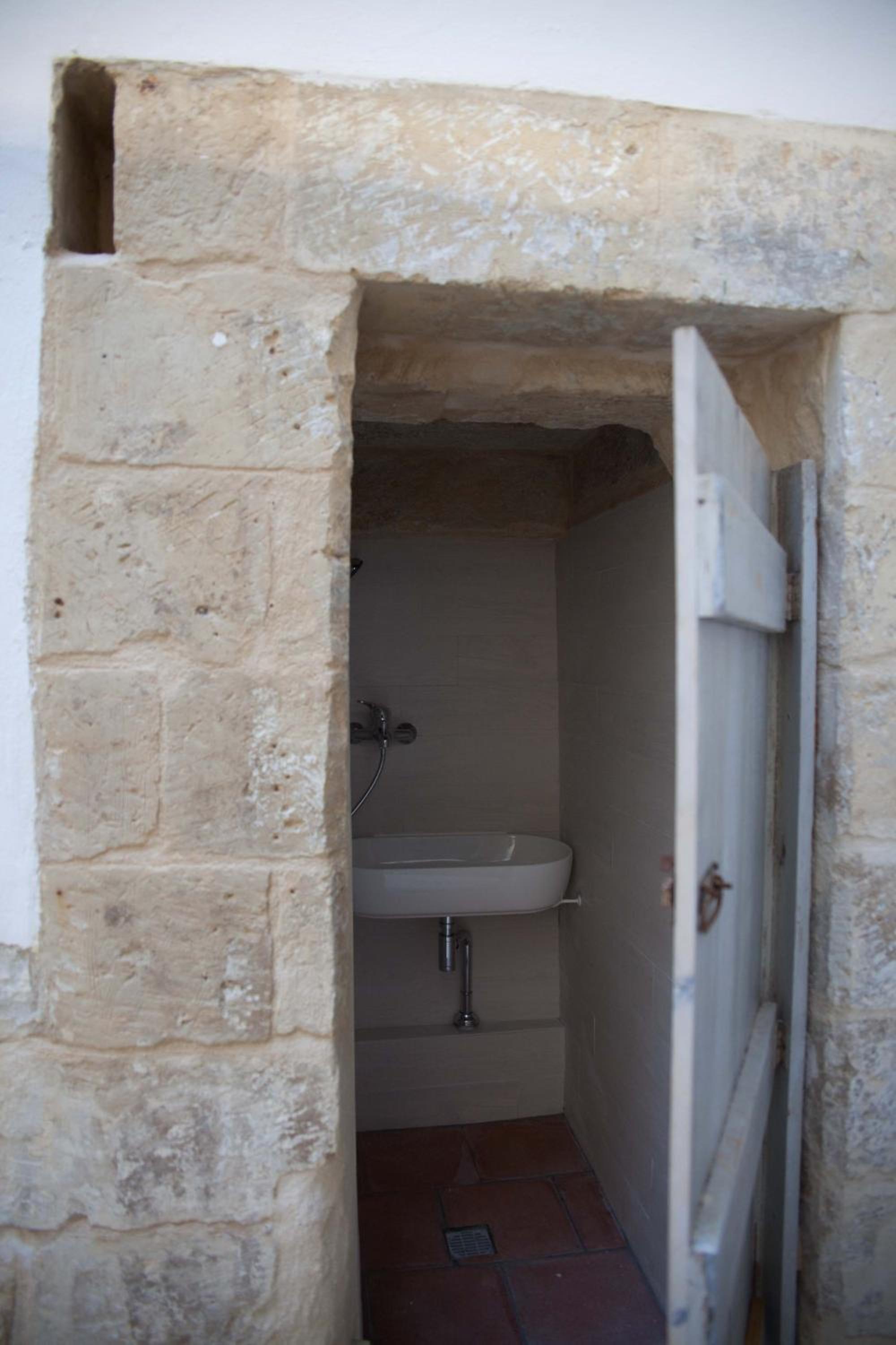 Photo 36