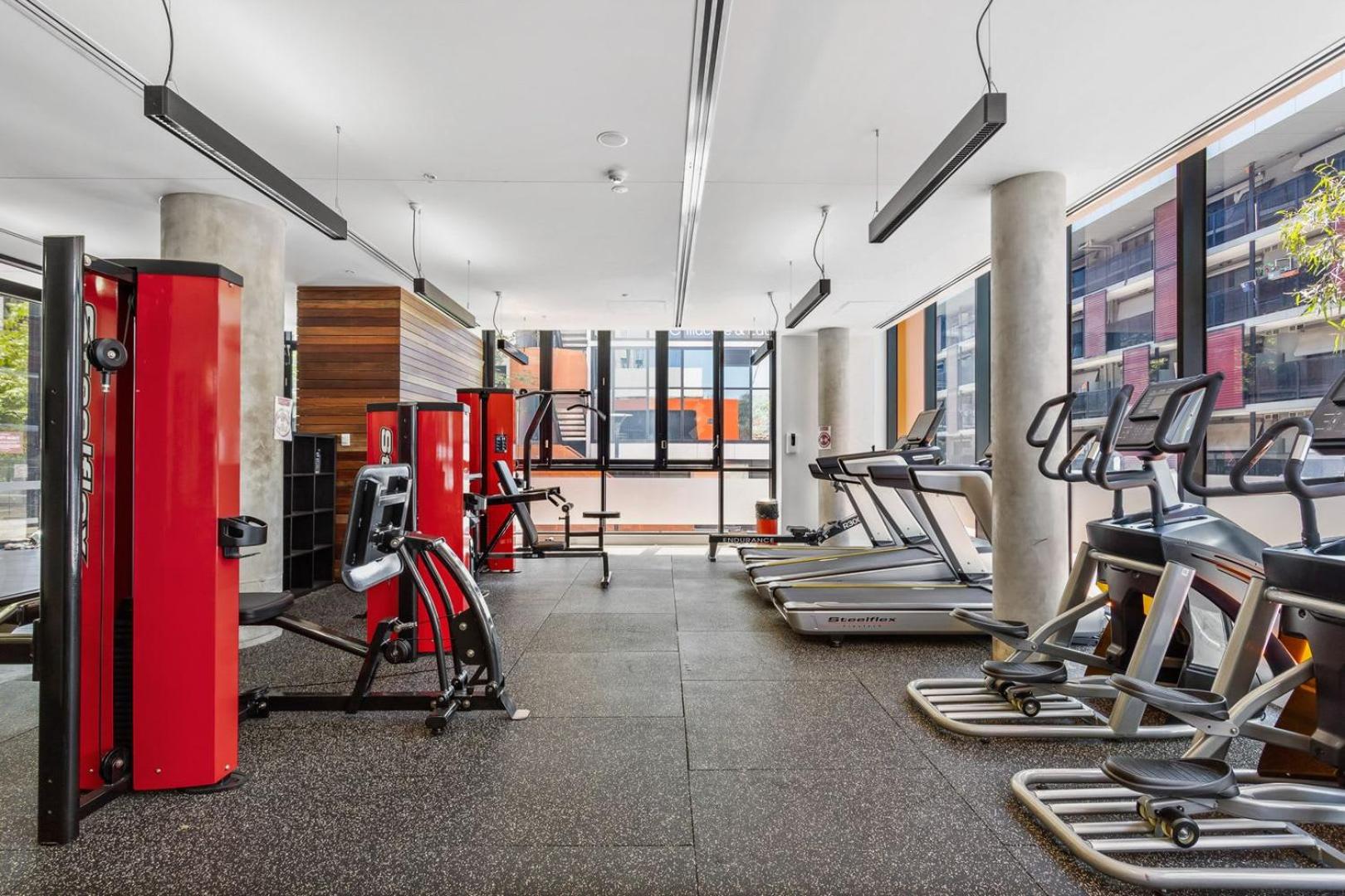 Comfy 2BR Apt Near the Yarra River