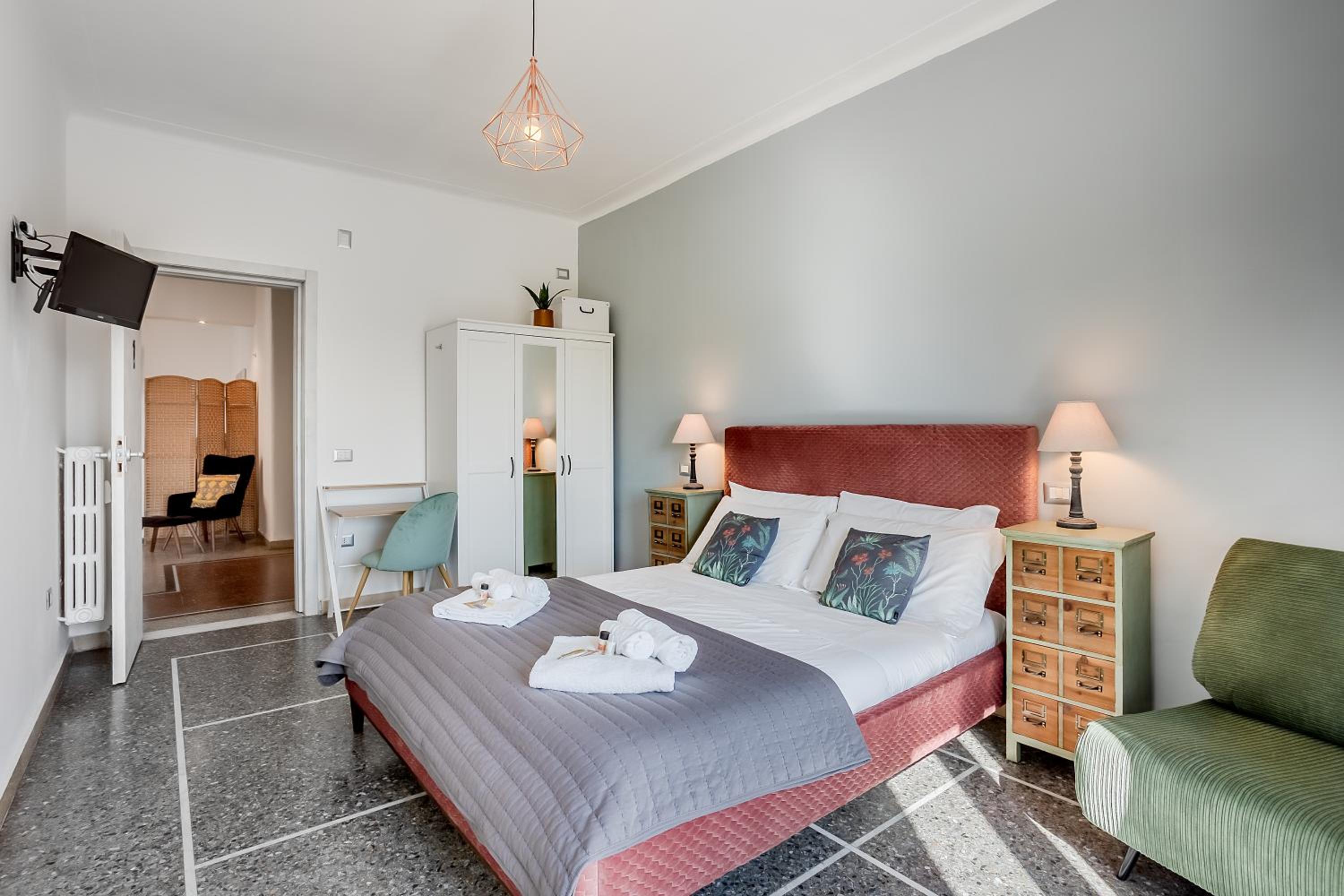 Amor Rome Apartment & Suites