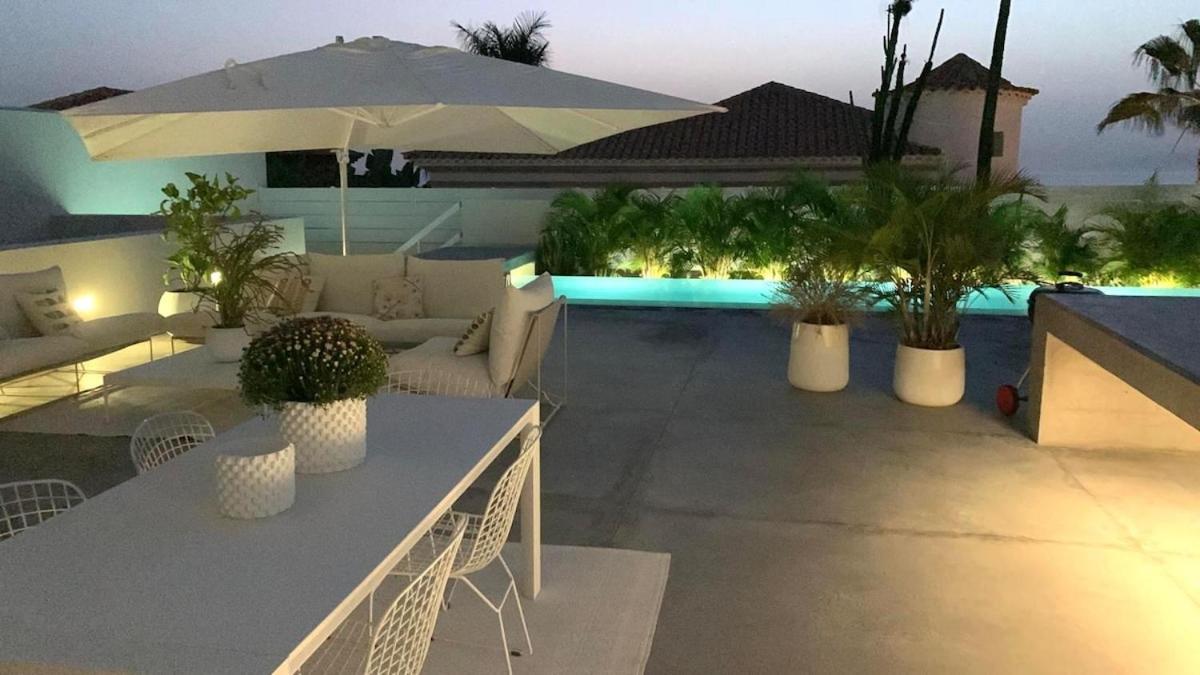 Private Pool & Jacuzzi, Villa Esperanza