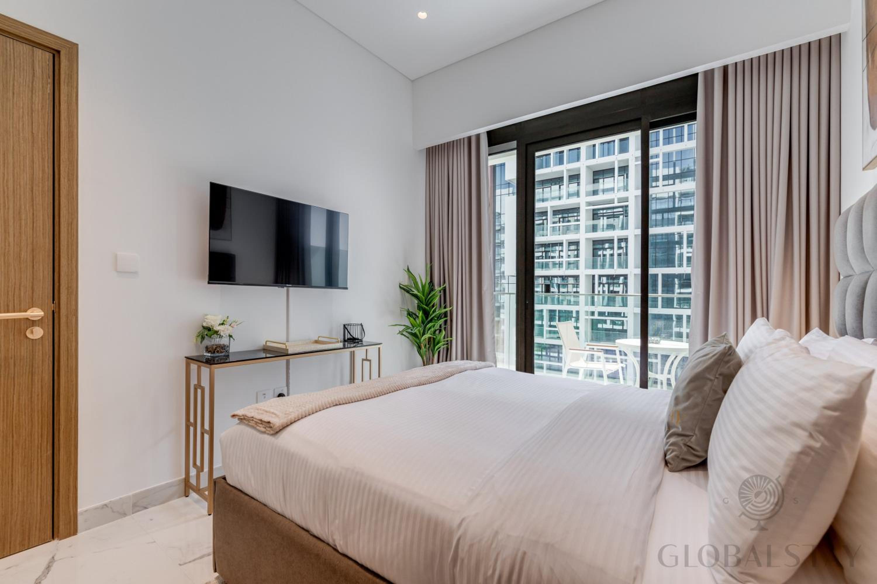 GlobalStay Azizi Riviera 67 Apartments Dubai