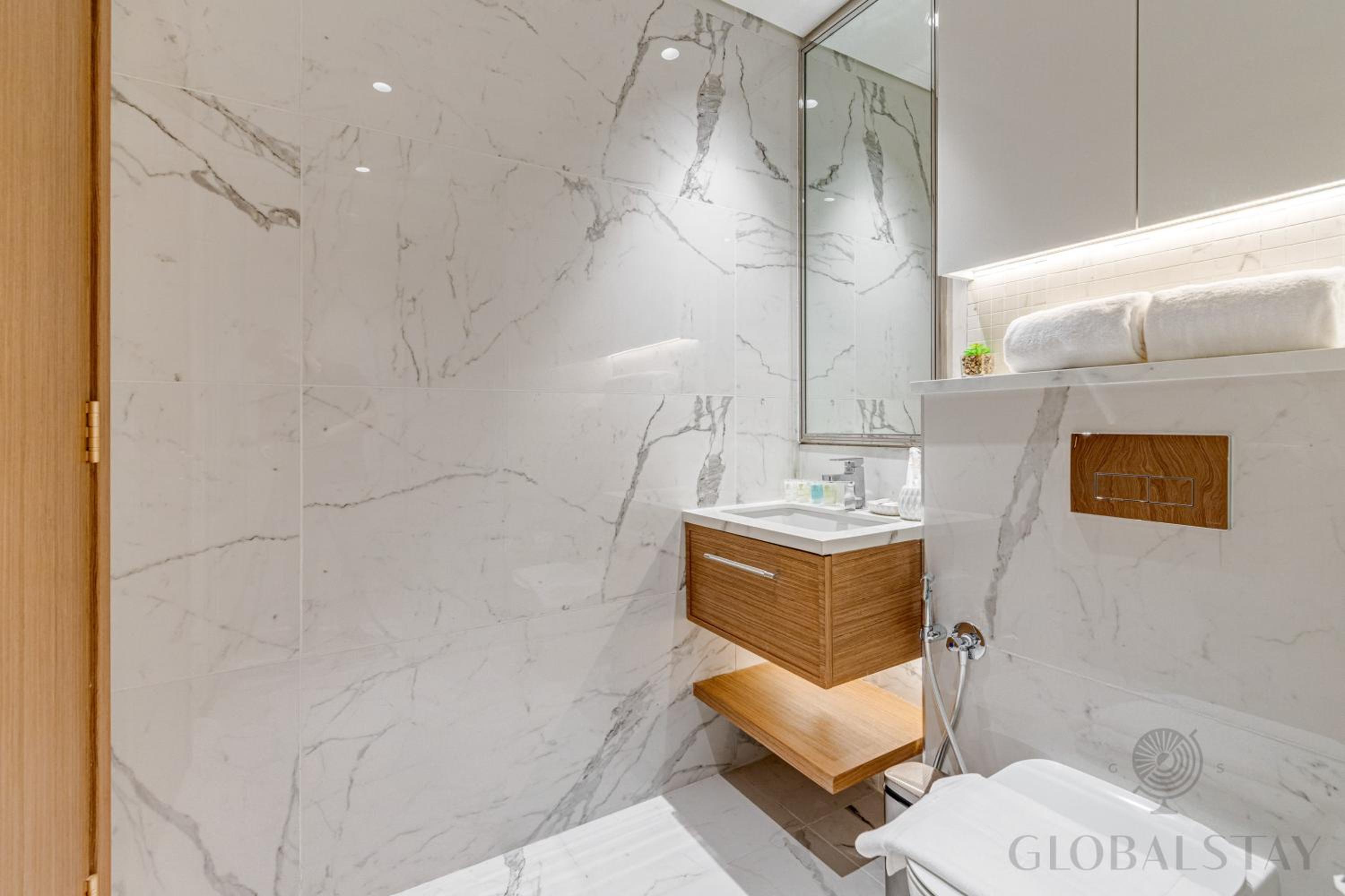 GlobalStay Azizi Riviera 67 Apartments Dubai