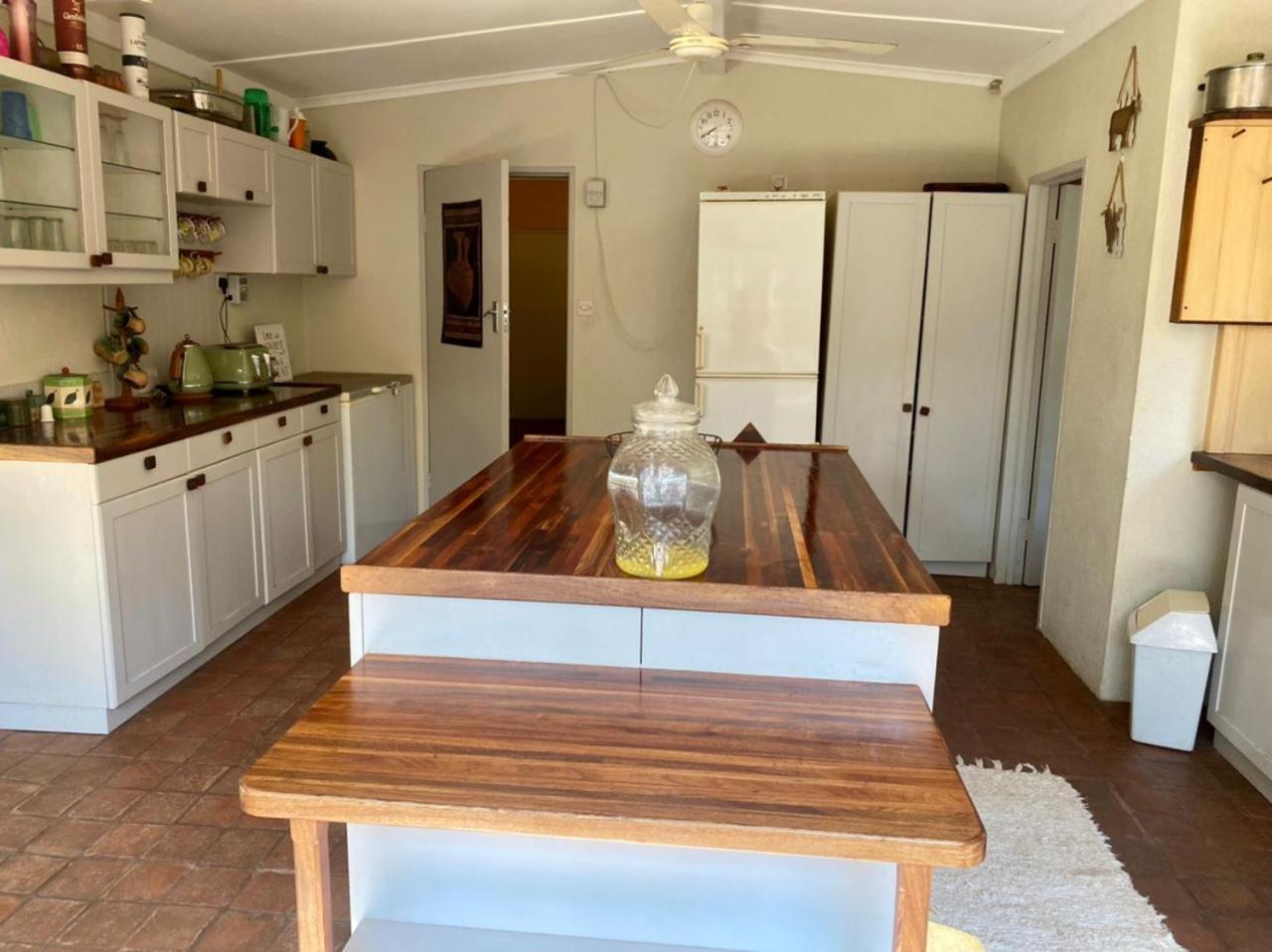 Victorian style cottage in Nyanga - 2096