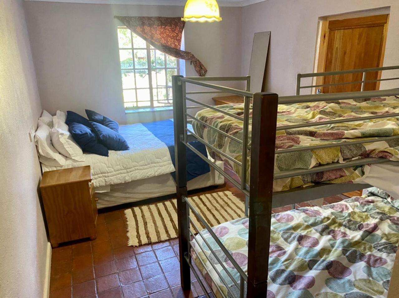 Victorian style cottage in Nyanga - 2096