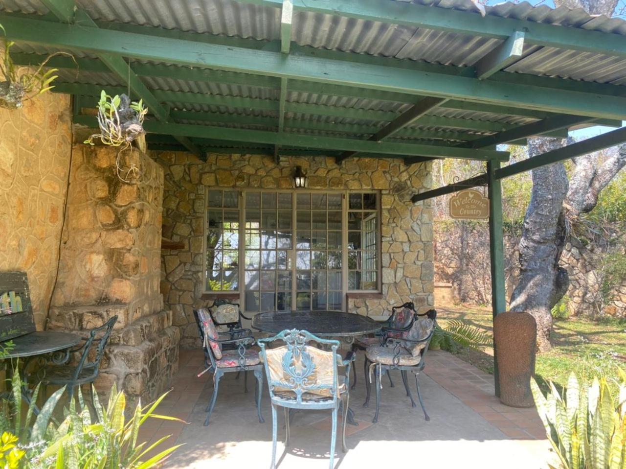 Victorian style cottage in Nyanga - 2096
