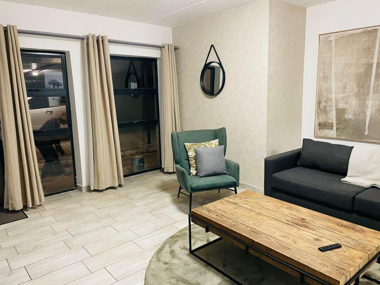 Canvas Lofts 1 – Famona modern 2-bed - 2310