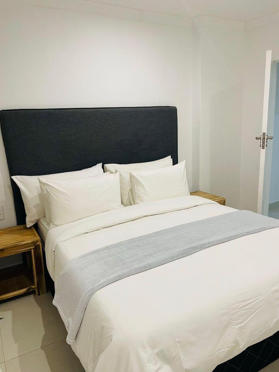 Canvas Lofts 1 – Famona modern 2-bed - 2310