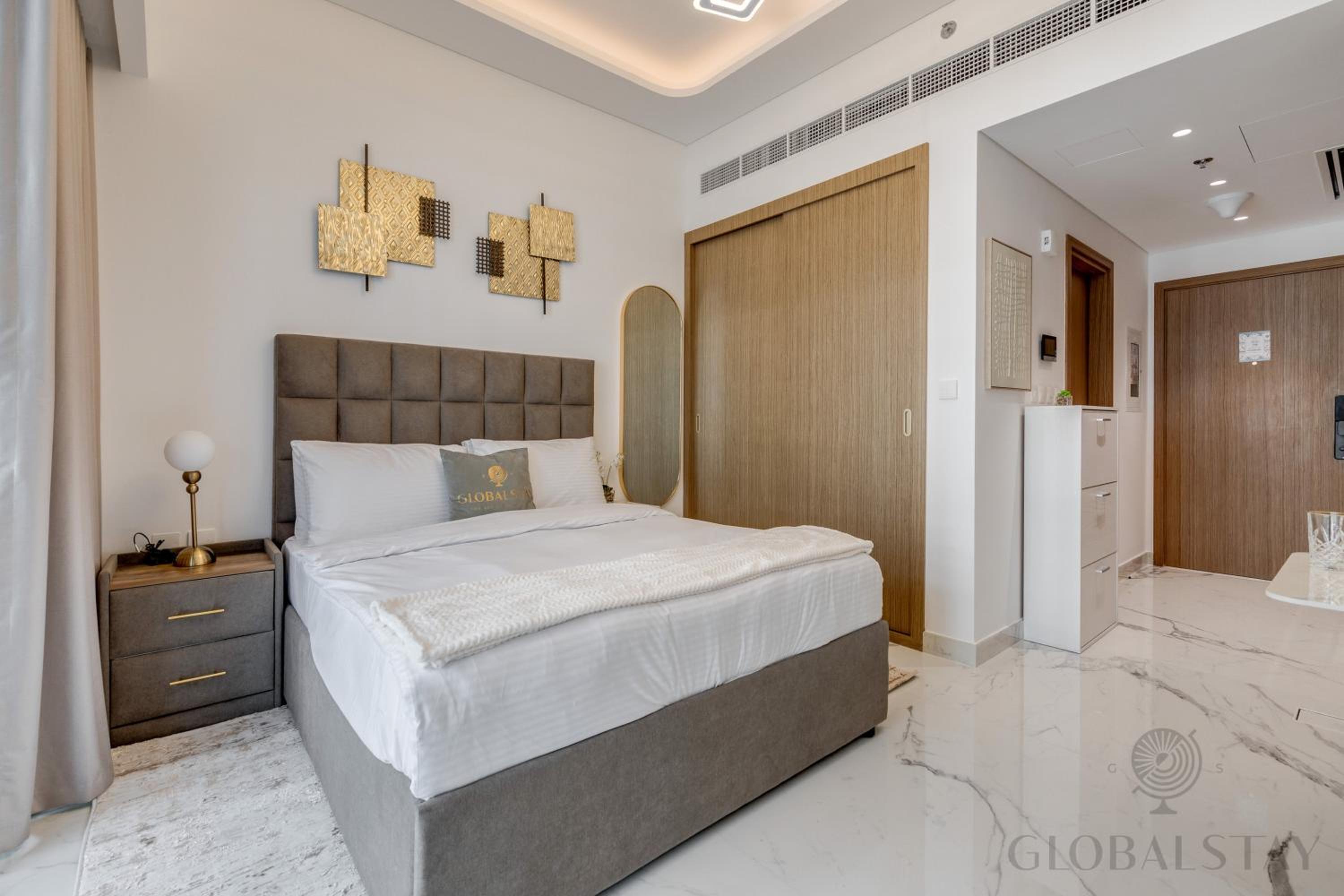 GlobalStay Azizi Riviera 67 Apartments Dubai