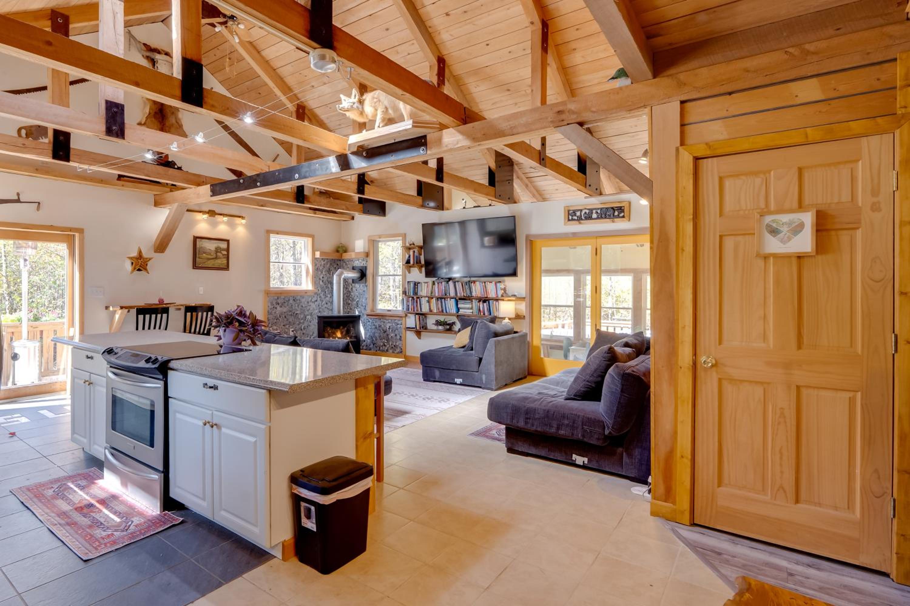 7 Mi to Bilgers Rocks Secluded 7-Acre Retreat