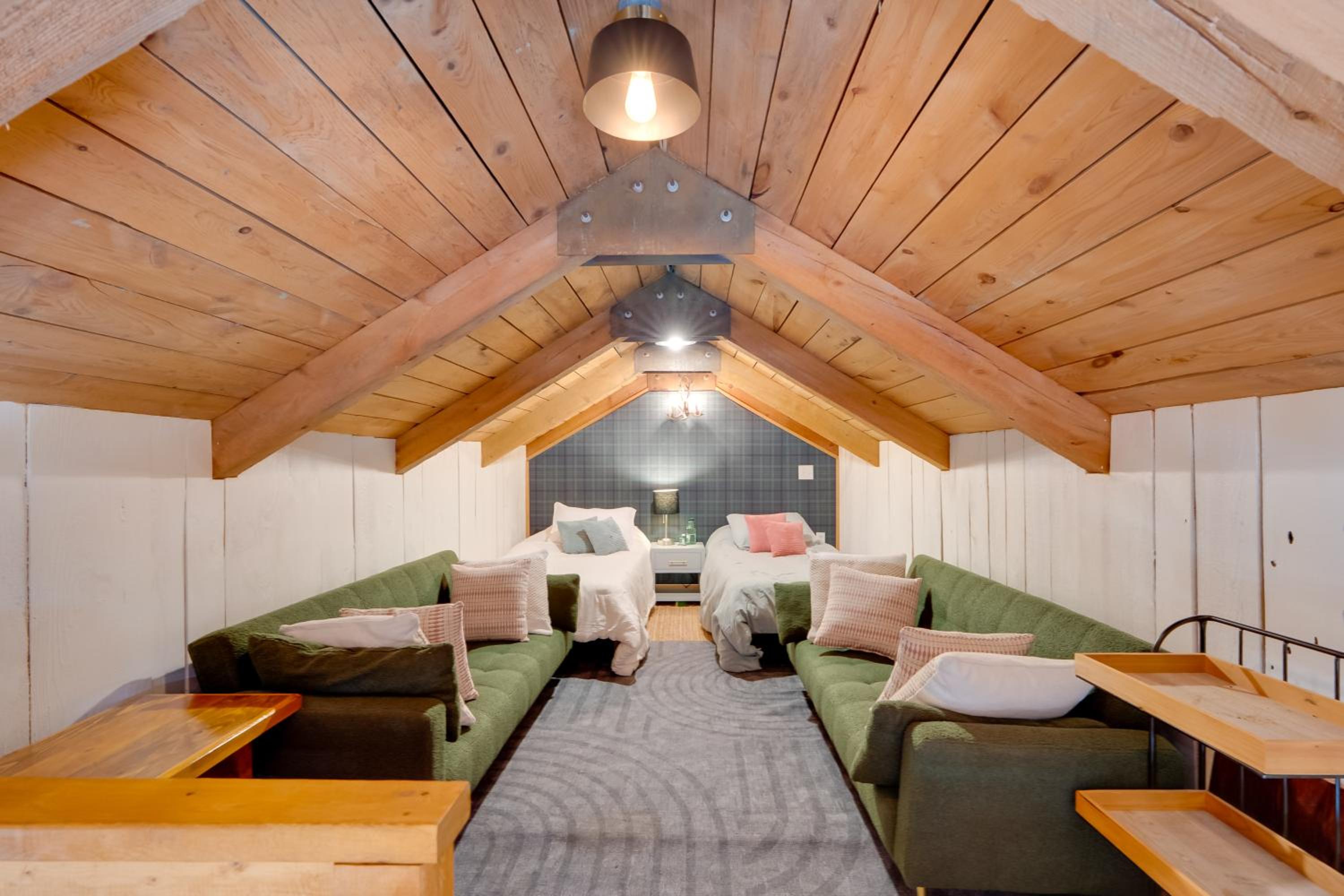 7 Mi to Bilgers Rocks Secluded 7-Acre Retreat