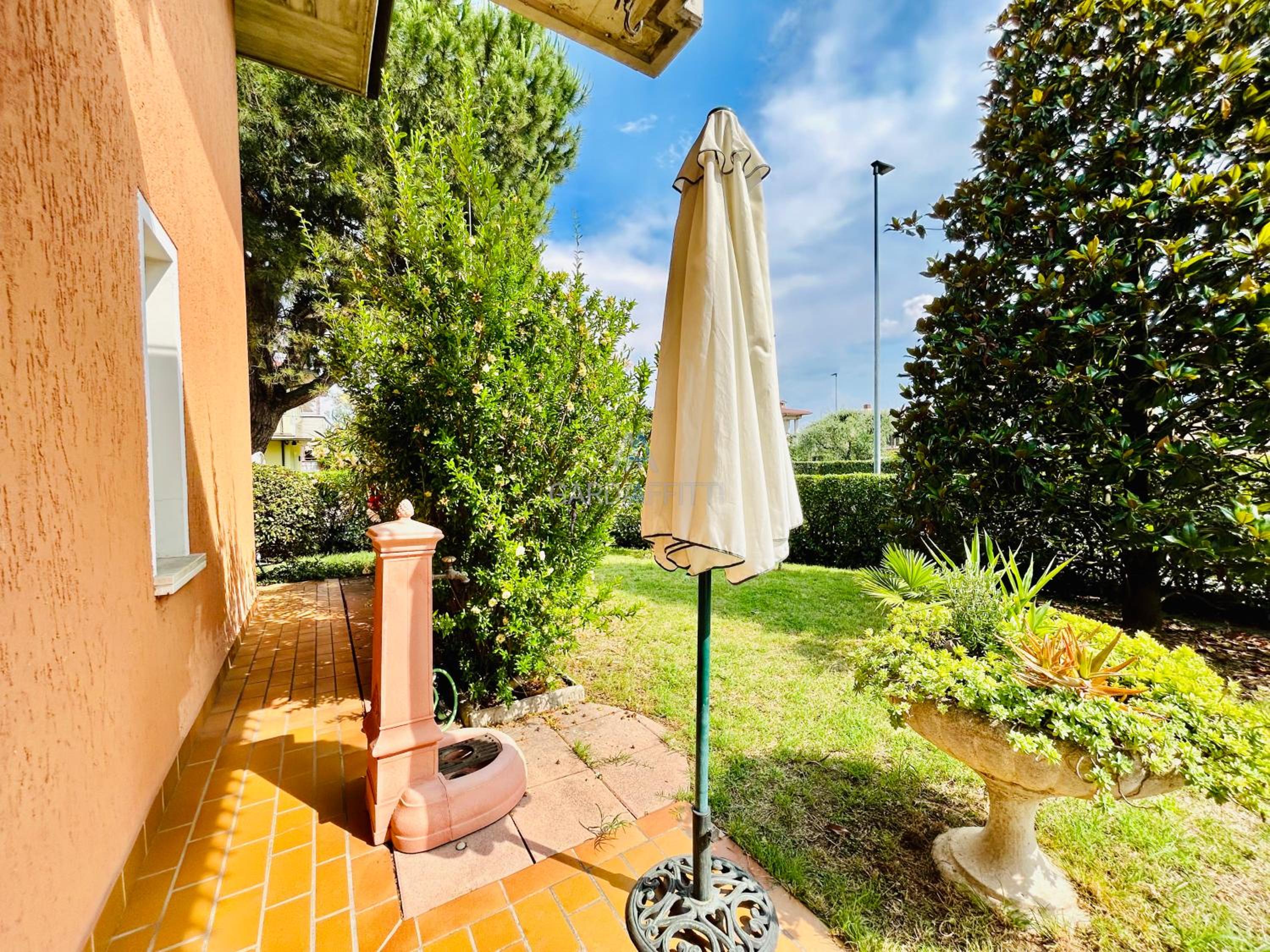 Anubi Apt-5 min dal Lago di Garda-Giardino privato