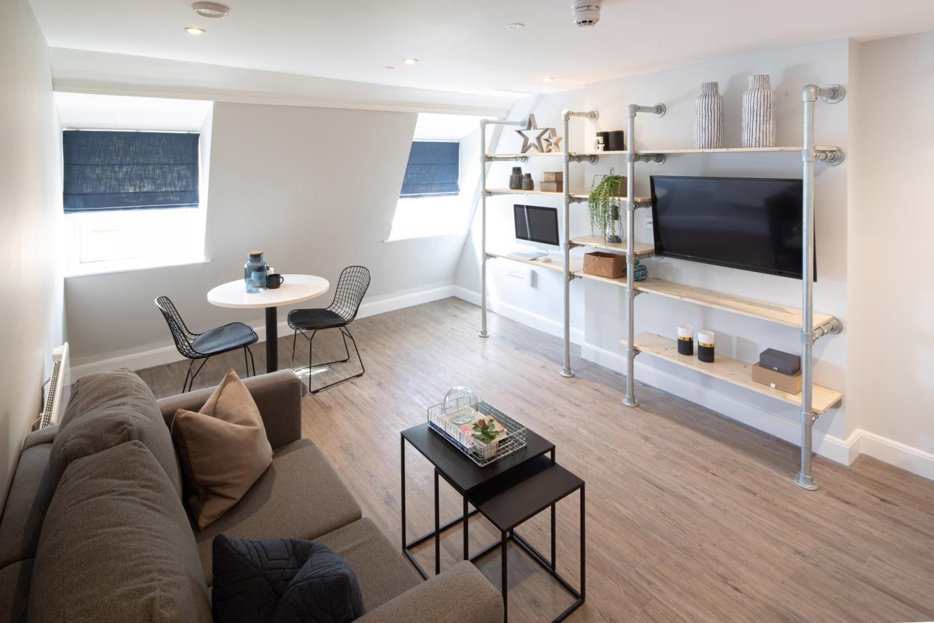 5 Park Street Avenue - Urban Apartments