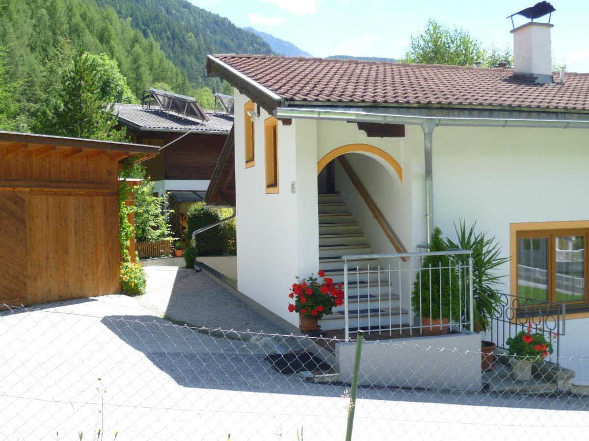 Haus Domenig view 3
