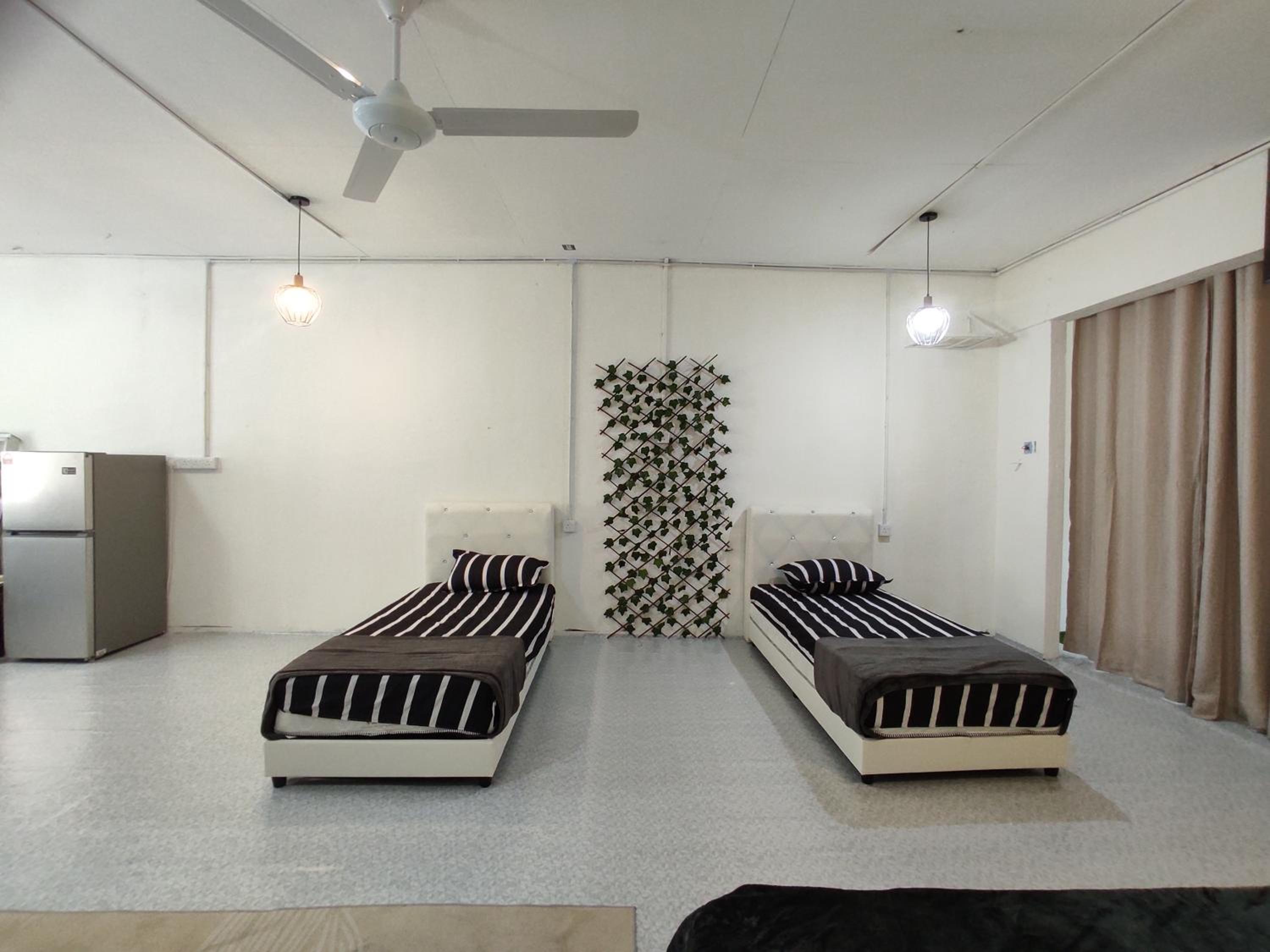 Homestay RnR CafeStay