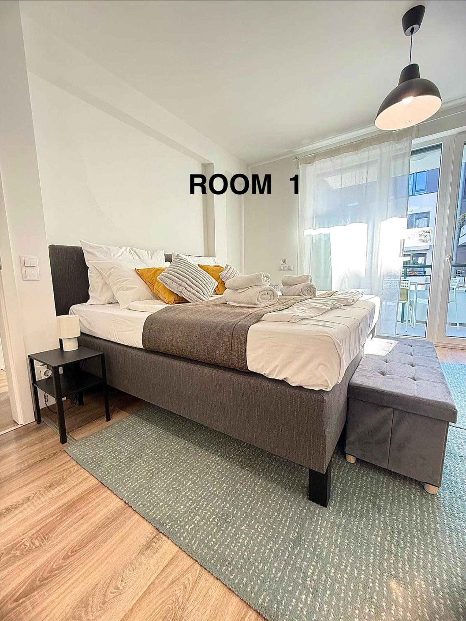 Local-Lux Apartment F3 - Private Parking & Balcony
