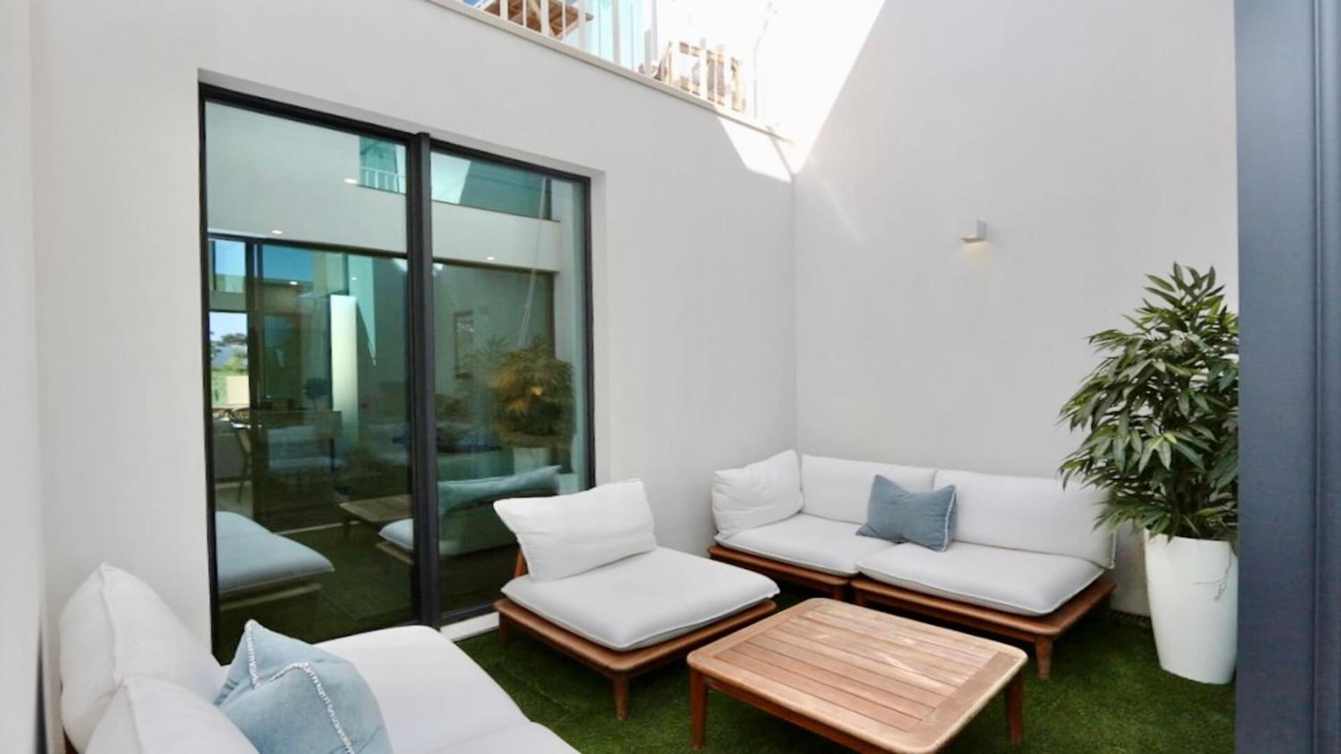 Casa Bougainvillea by CleverDetails, private pool 