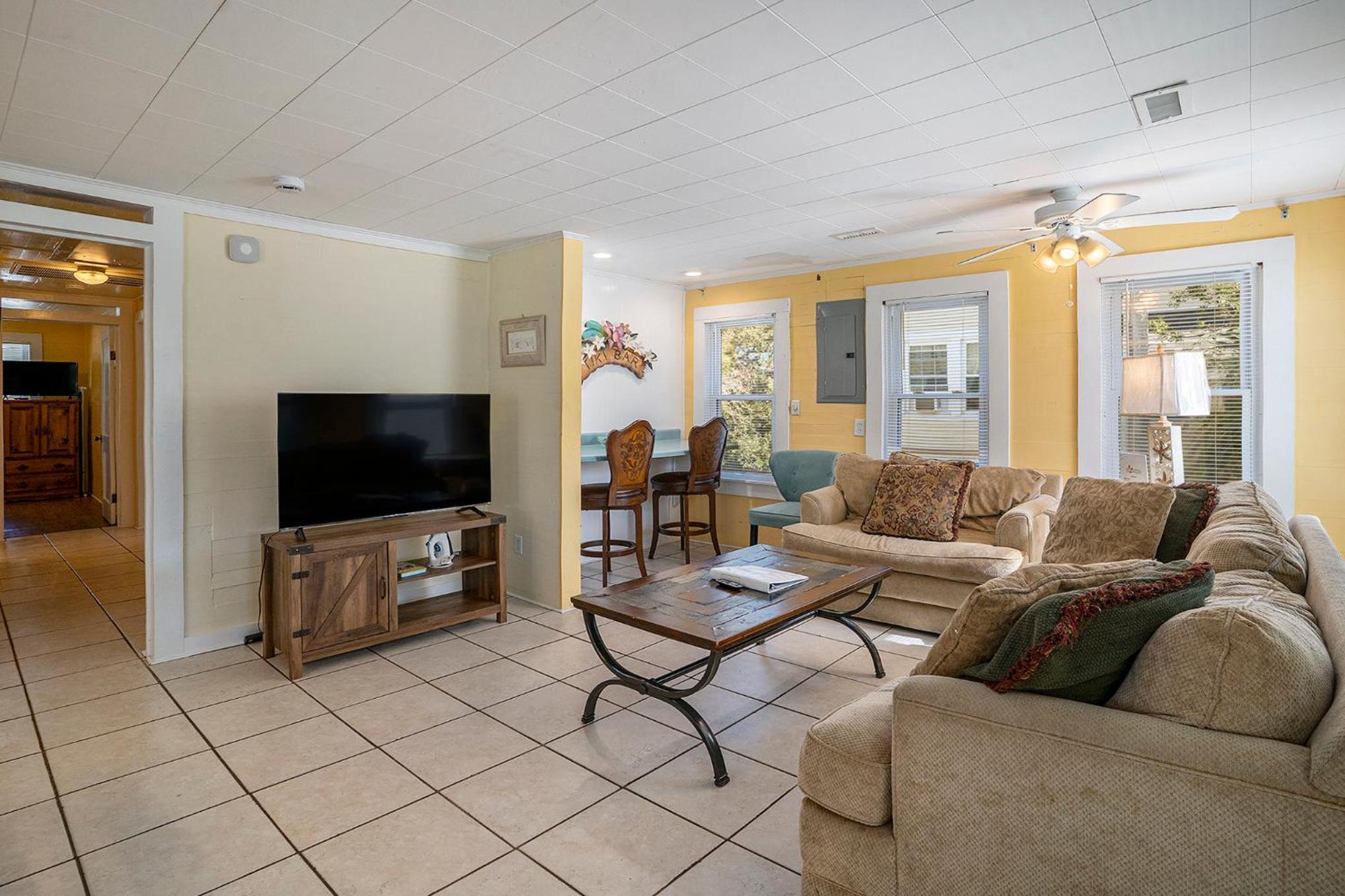 My Eagles Nest - Sleeps 10-Beach-Golf-Pool-Hot Tub