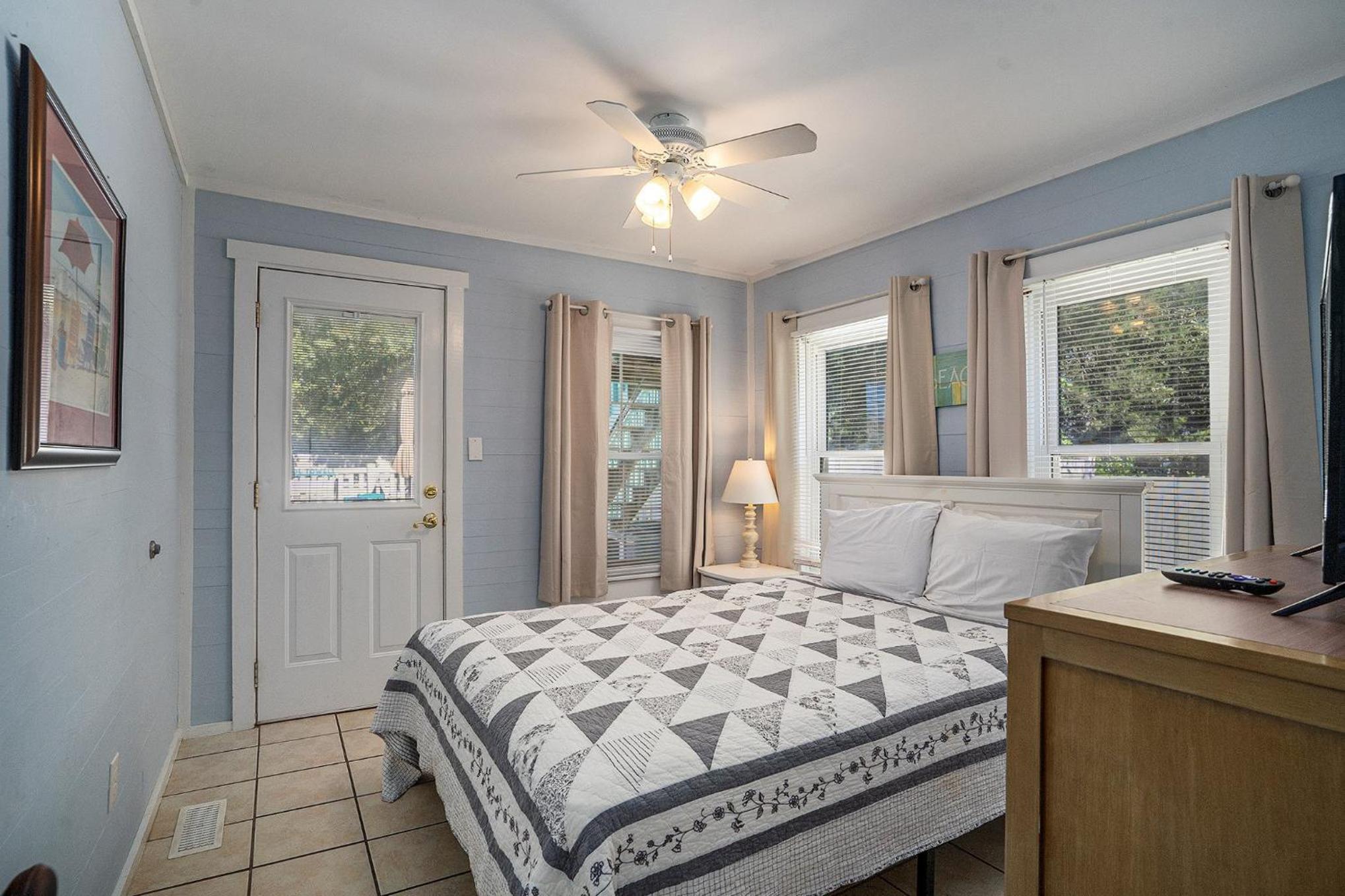 My Eagles Nest - Sleeps 10-Beach-Golf-Pool-Hot Tub