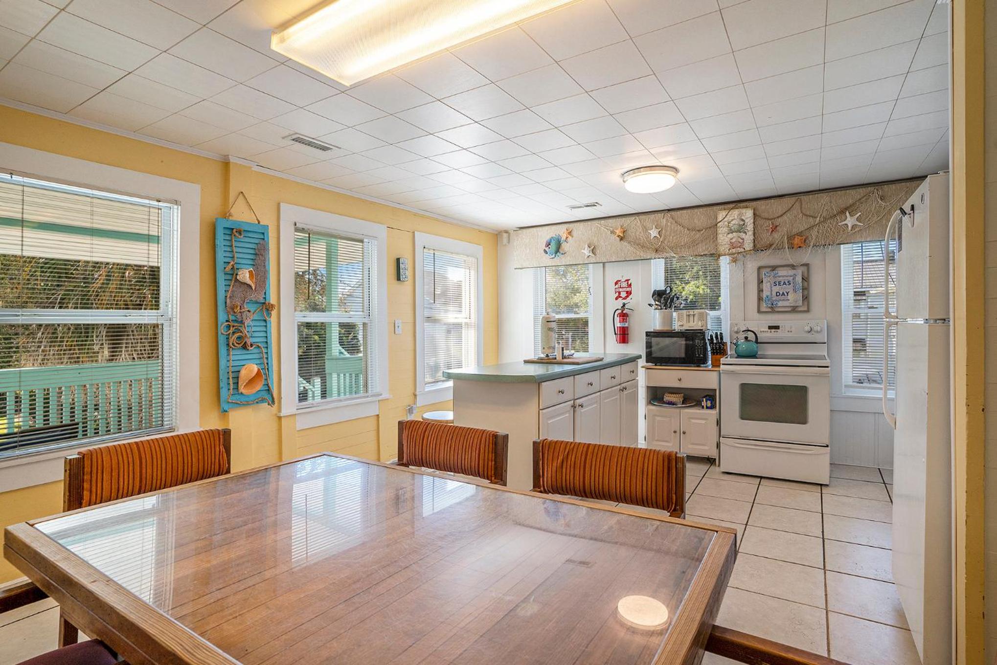 My Eagles Nest - Sleeps 10-Beach-Golf-Pool-Hot Tub