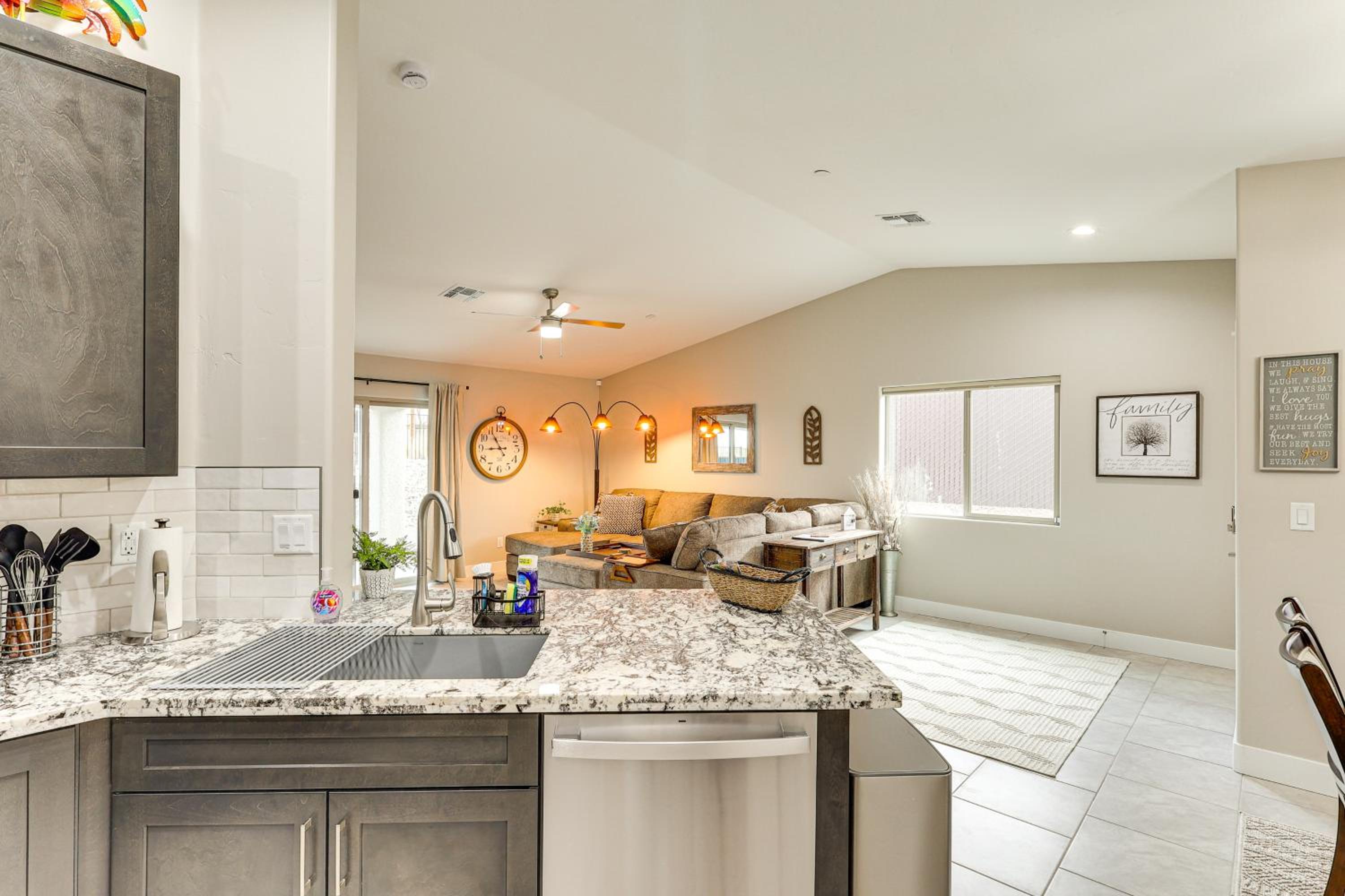 Havasu Palisades! Home with Pet-Friendly Yard