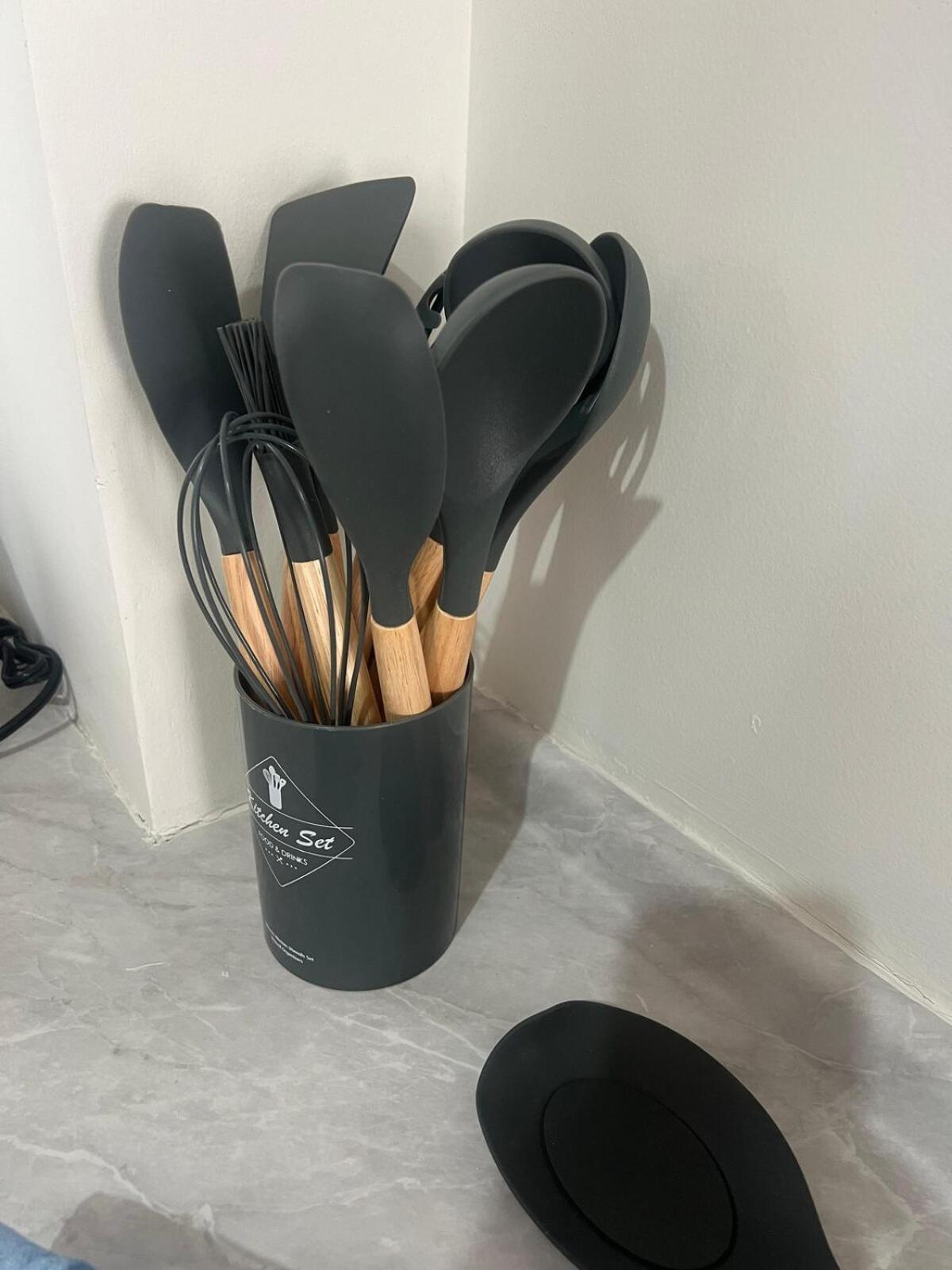 Depa con Cocina, Sala, Comedor y Alberca