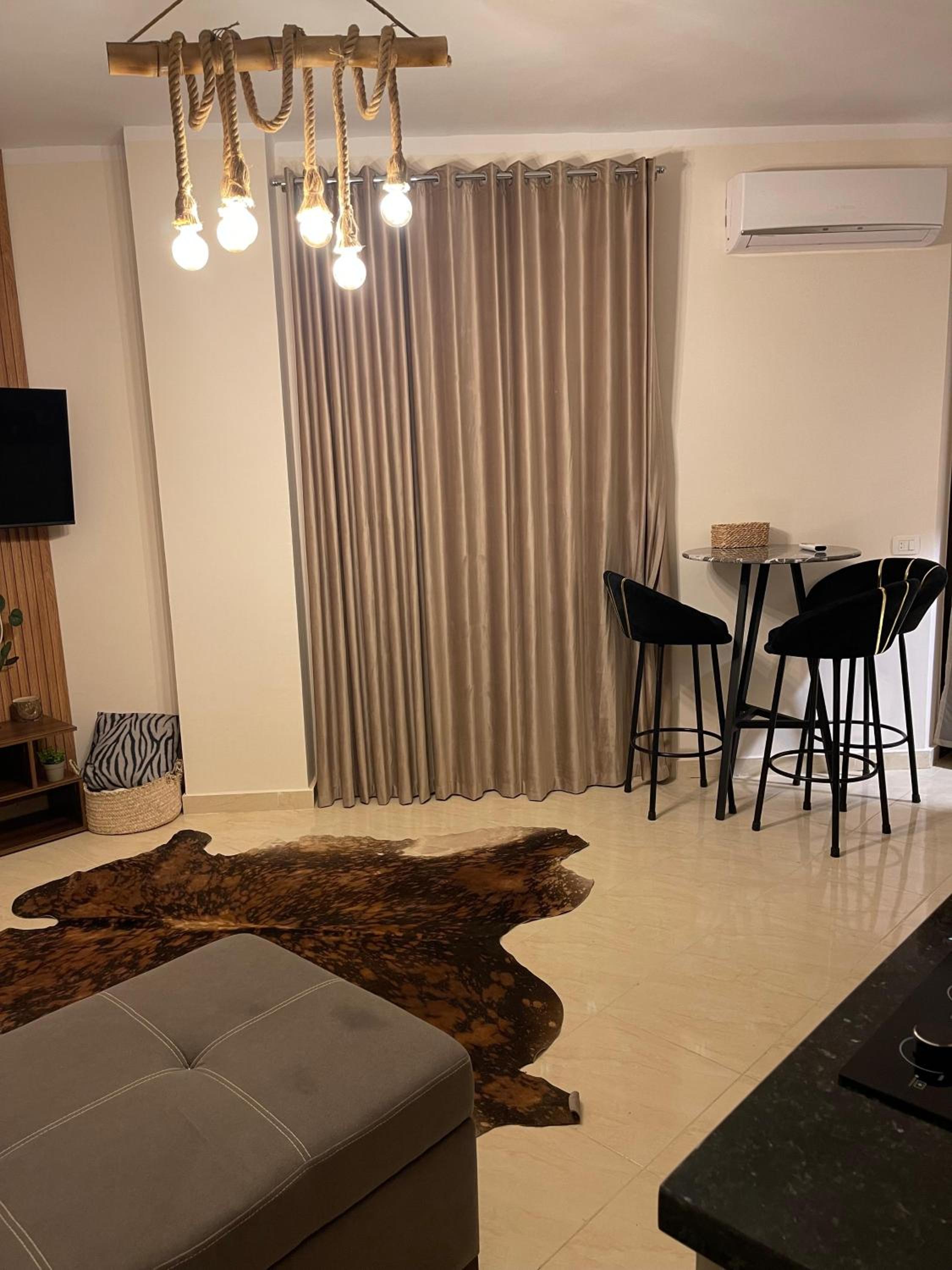 Resort Apt w 6 Pools Near Gouna
