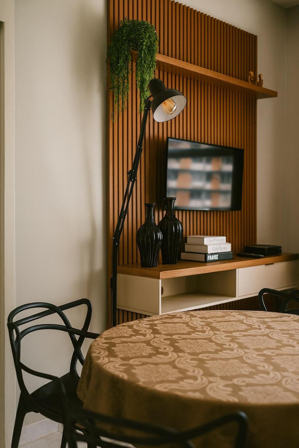 Apartamento Frente ao Mar no Embaré Moderno Completo