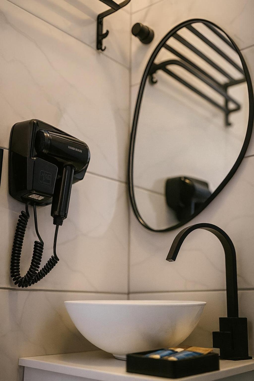 Apartamento Frente ao Mar no Embaré Moderno Completo