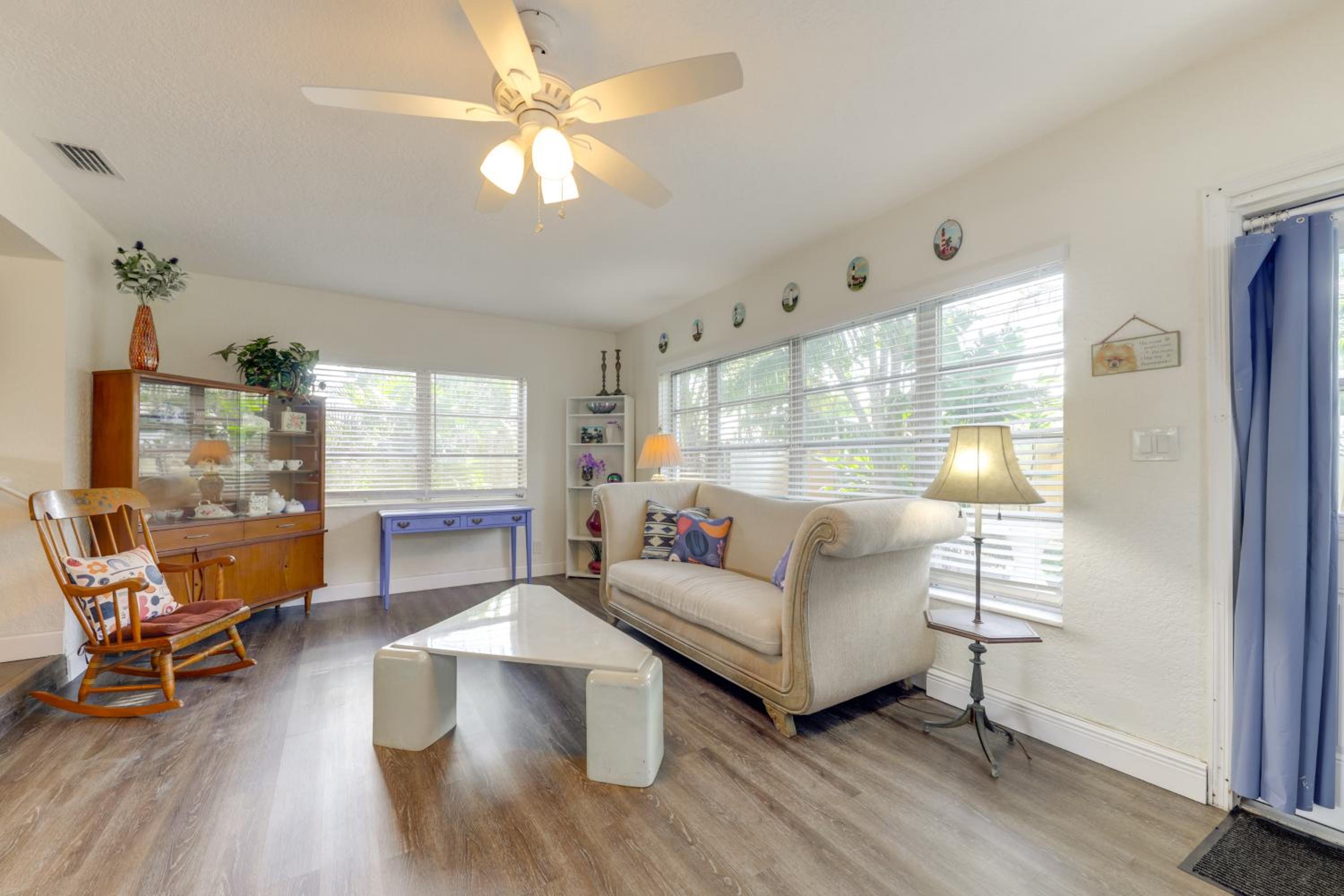 1 Mi to Sand! Deerfield Beach Home with Patio