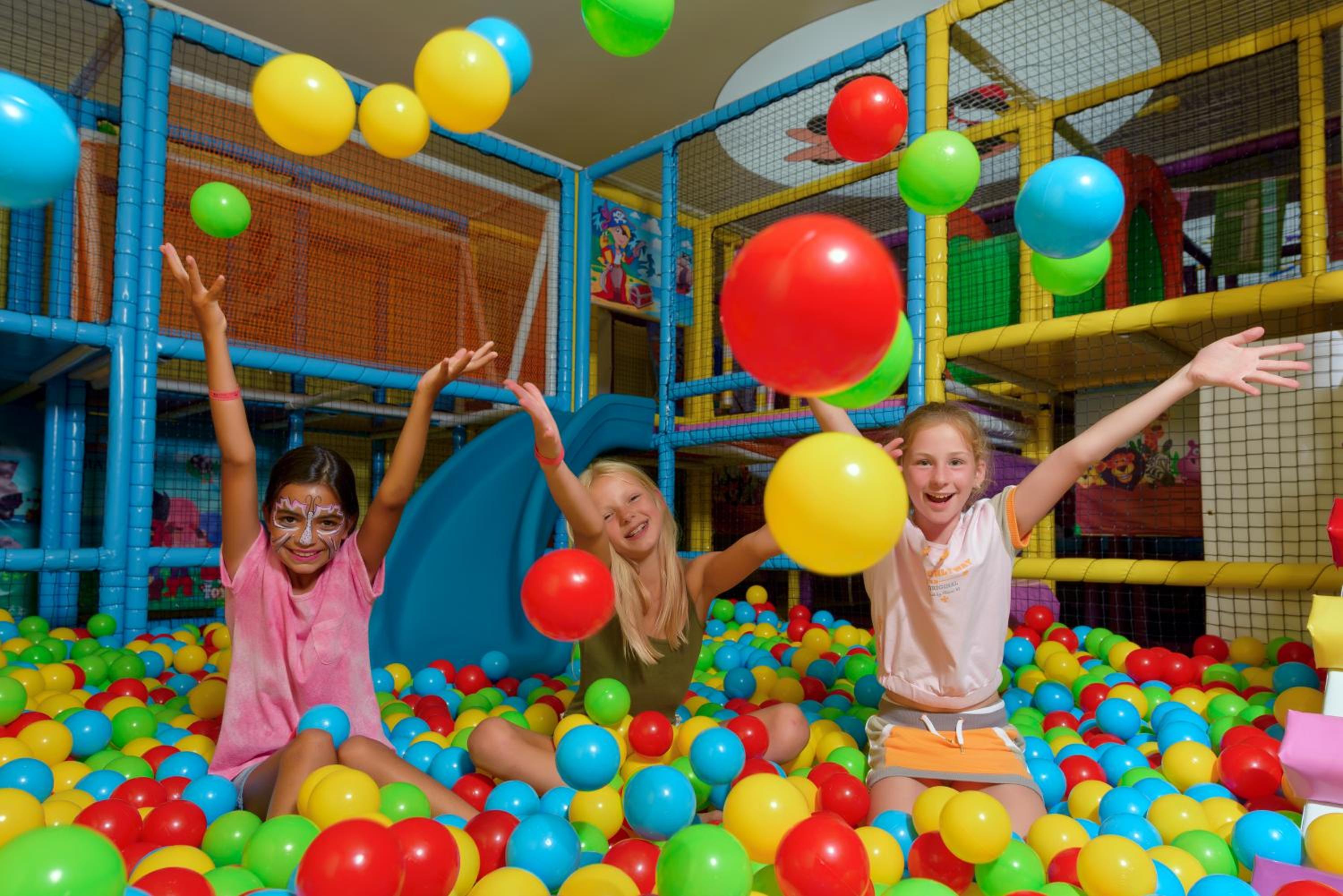 Asia Beach Resort & Spa Hotel - Image 34