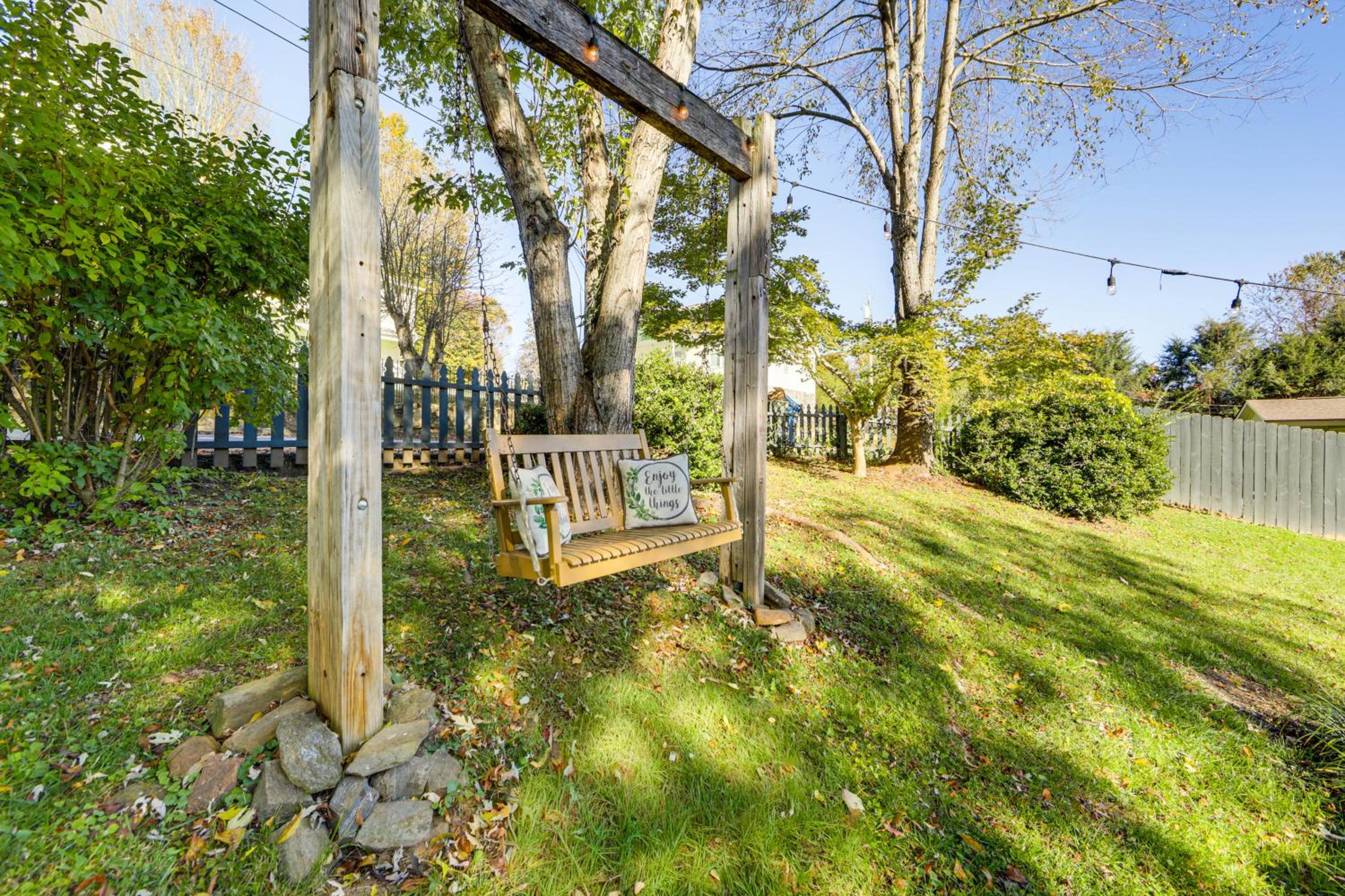 Walk to Frog Level Historic District! Home with Deck
