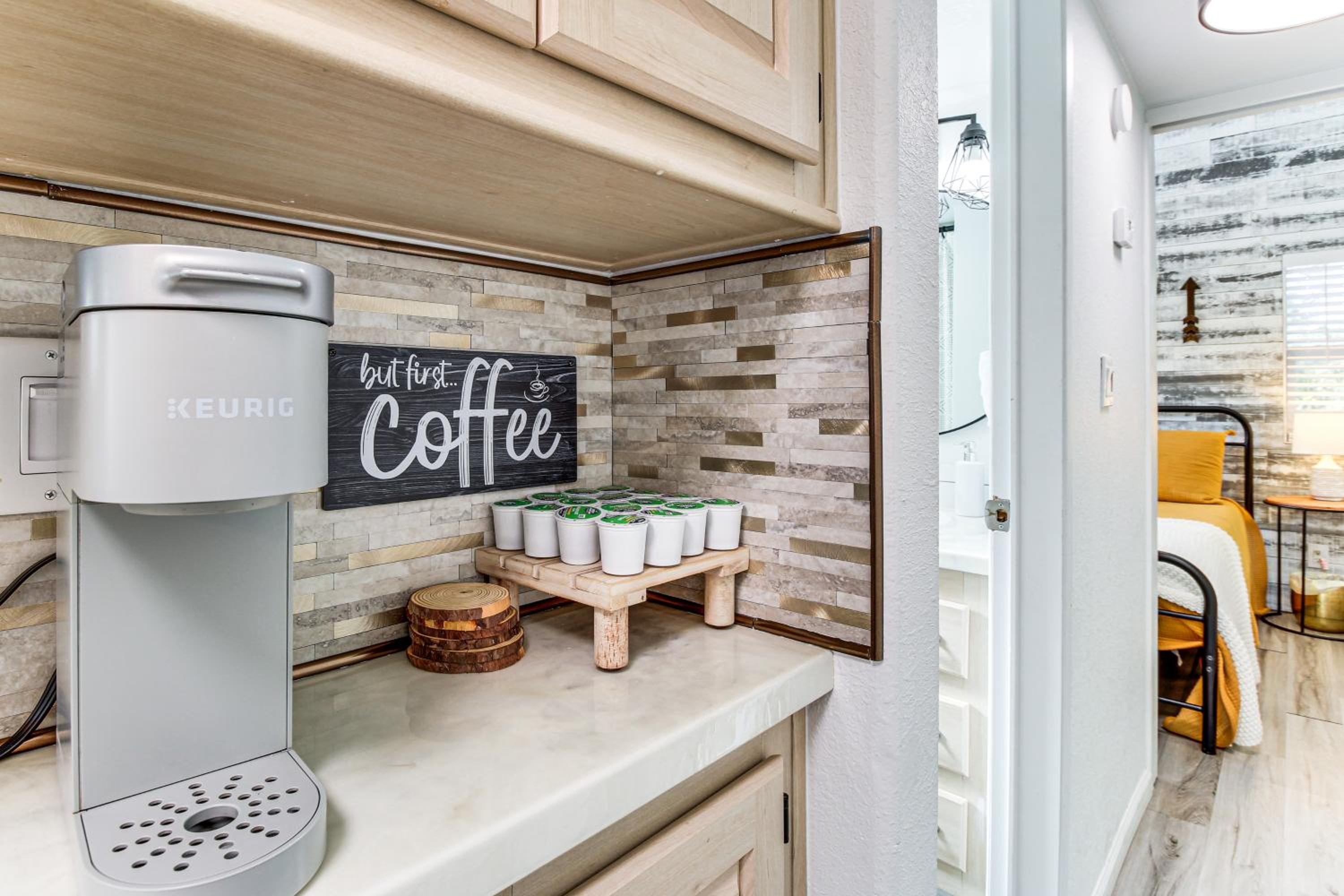 Pet-Friendly Show Low Cabin with Trail Access!