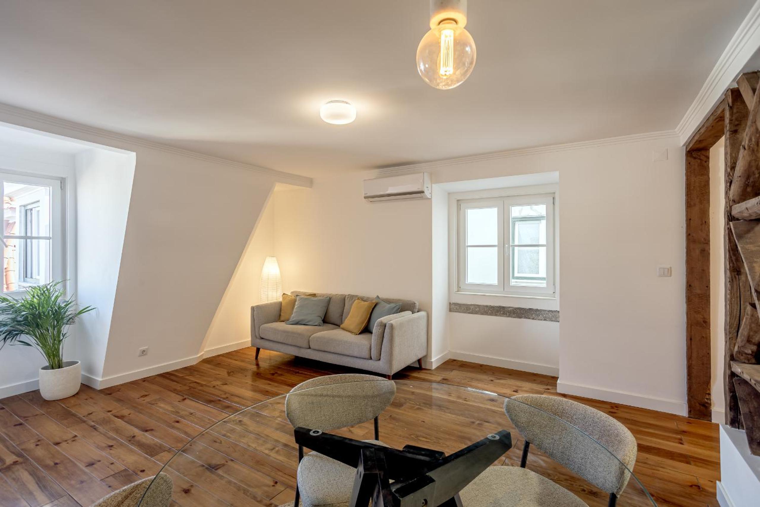 Bairro Alto Garden by Homing