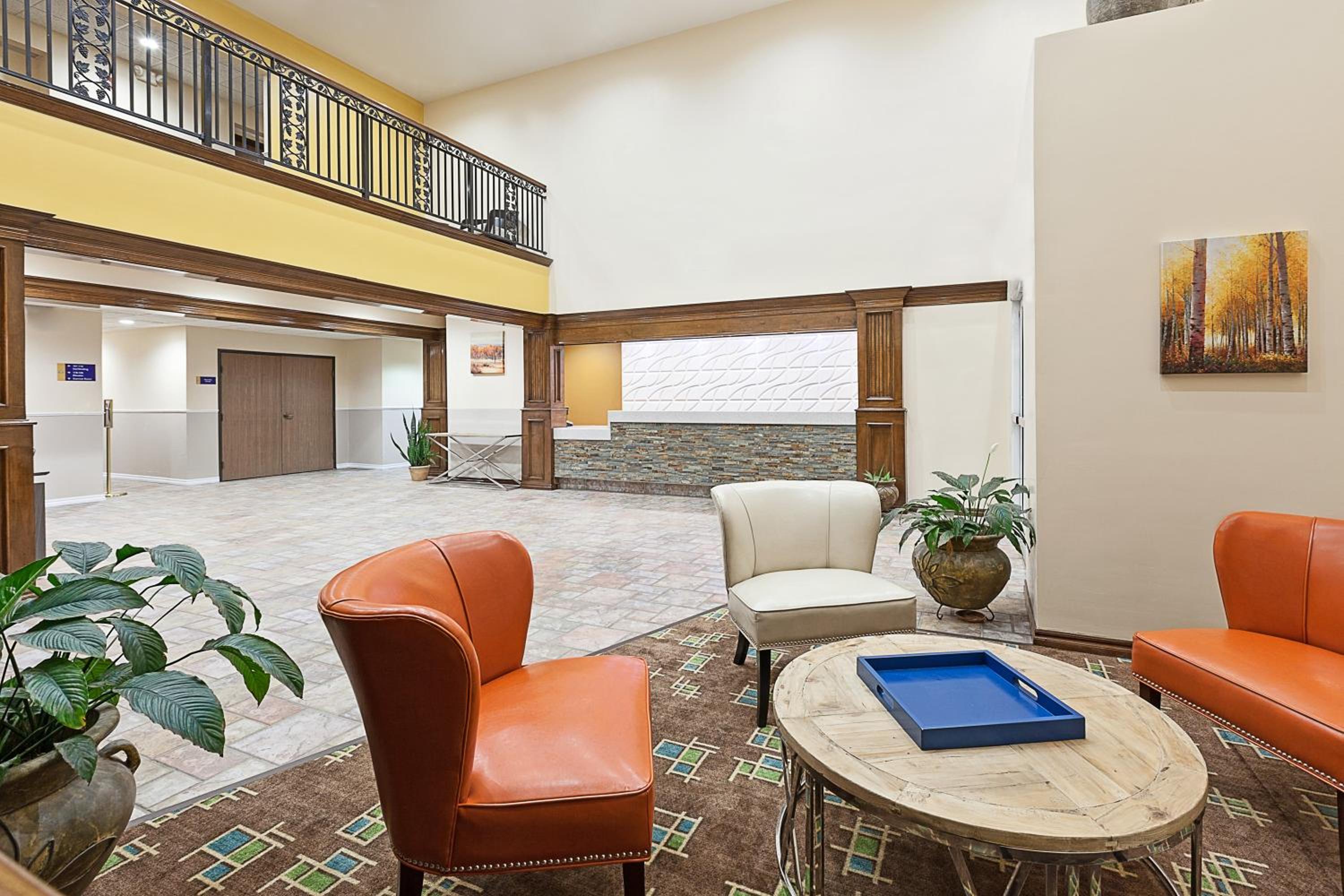 Holiday Inn Express & Suites Sulphur Springs by IHG view 2