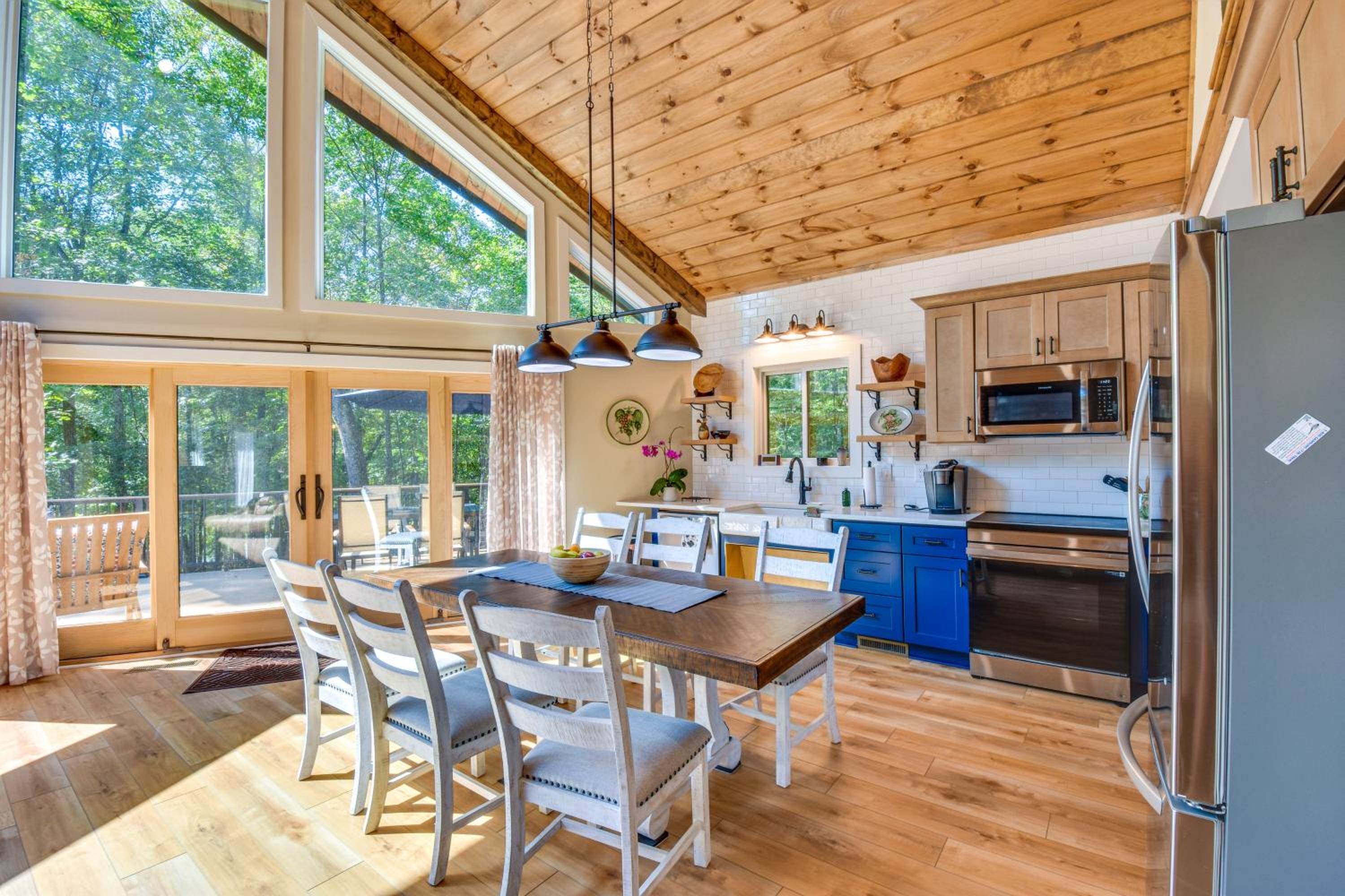 Secluded Lake Lanier Cabin with Game Area