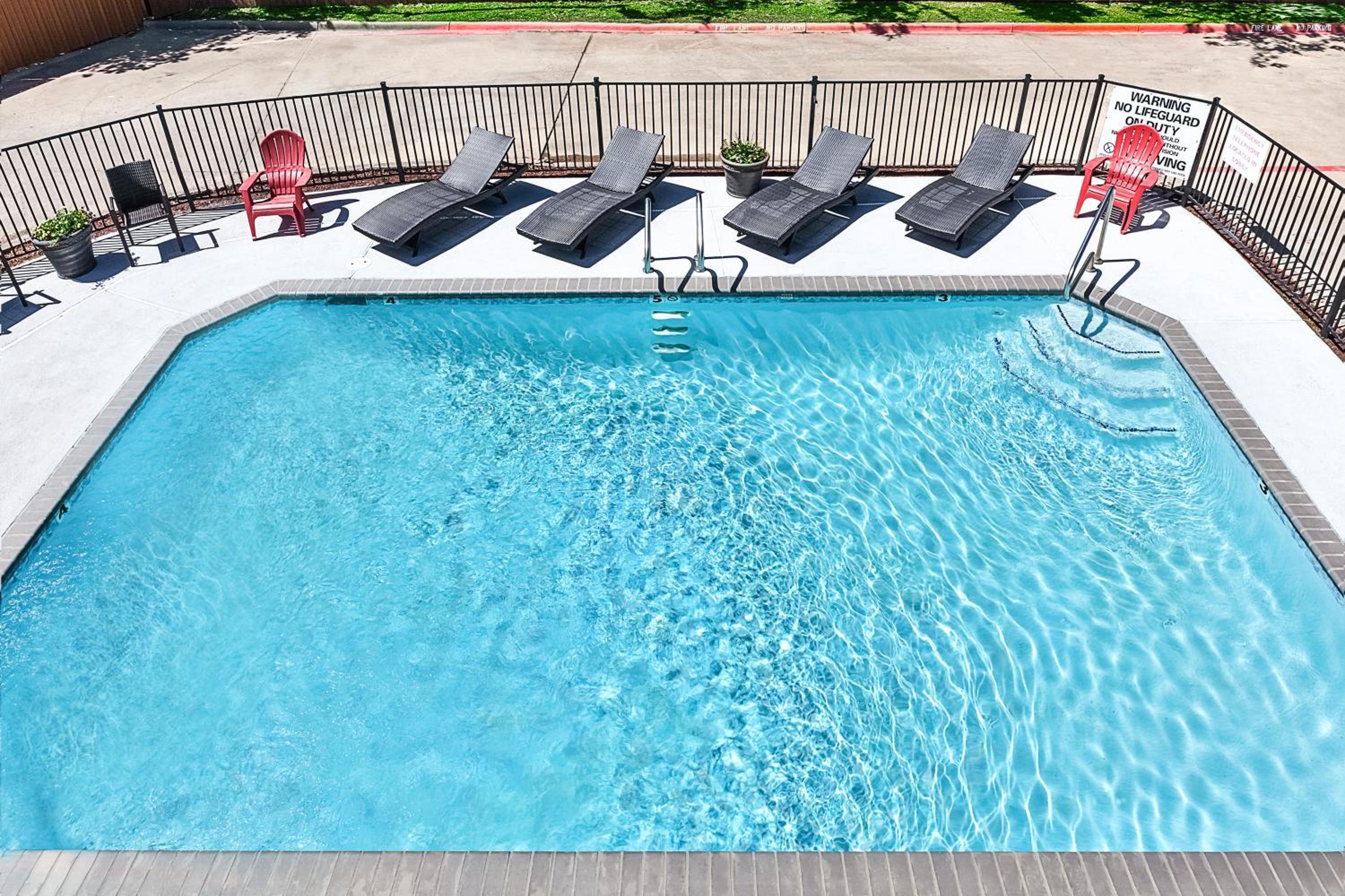 Holiday Inn Express & Suites Sulphur Springs by IHG view 3