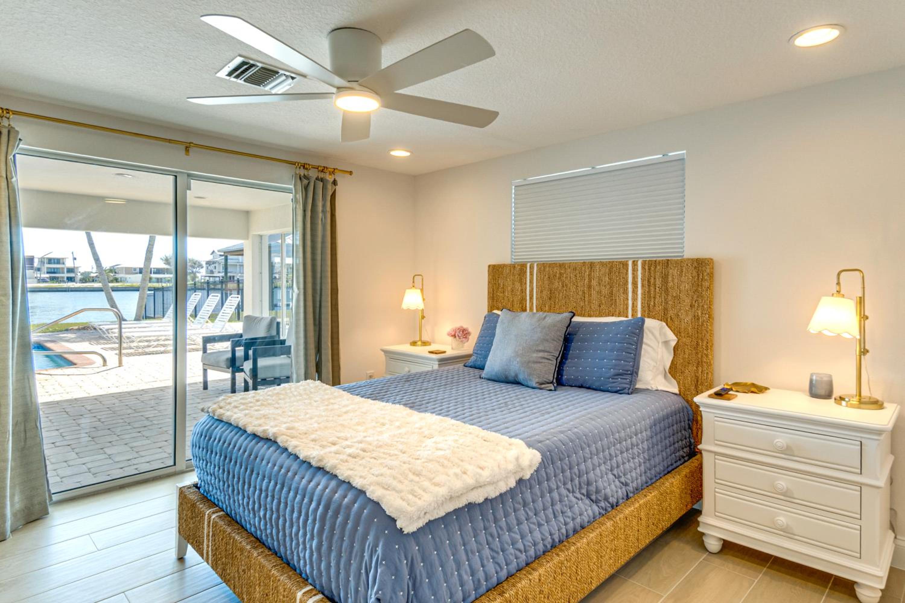 4 Mi to Englewood Beach Boating and Fishing Escape