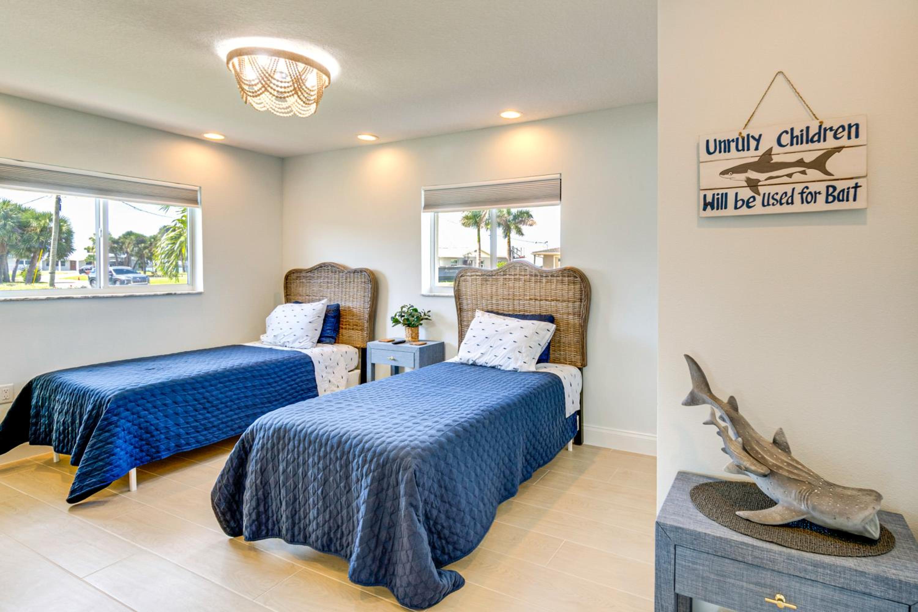 4 Mi to Englewood Beach Boating and Fishing Escape